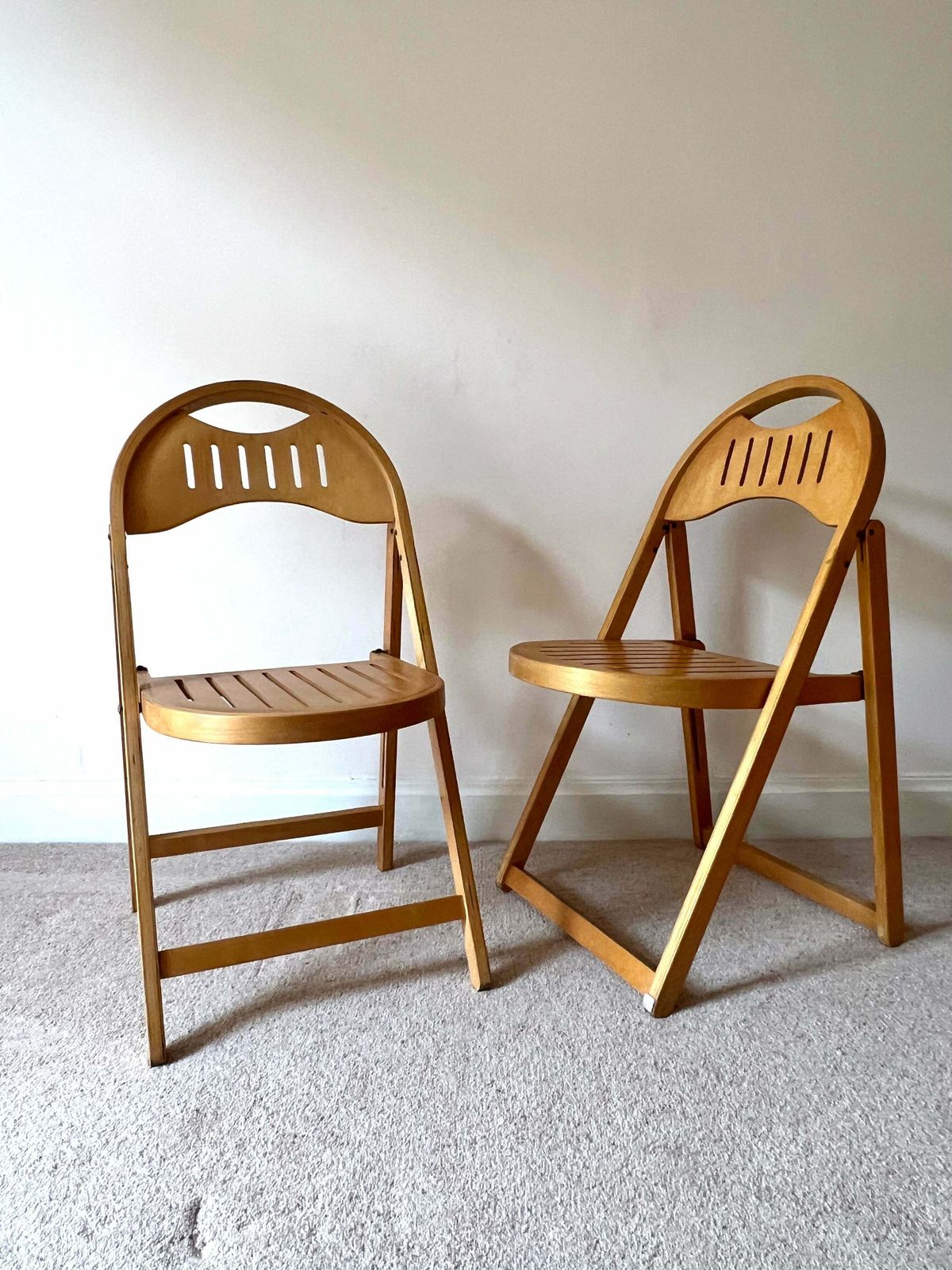 Mid Century Pair Of Folding Chairs By Otk photo vinterior