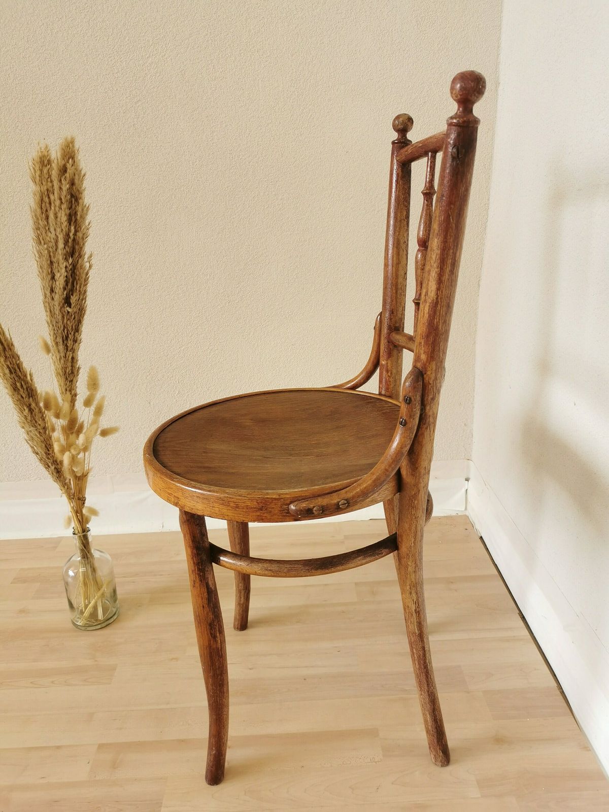 Vintage Wooden Dining Chair In Thonet Style With Carved Details Adn Bentwood / Antique Very Rare Dine Chair 1960s / Original Patina photo furniture