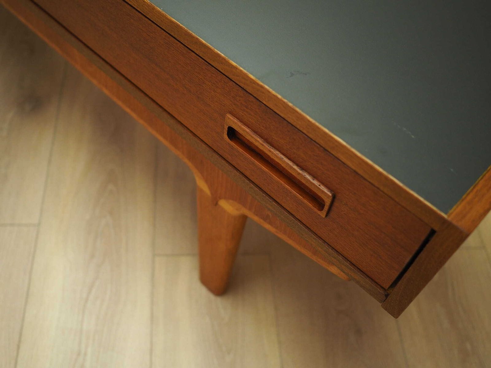 photo vintage Teak Lowboard, Danish Design, 1960s, Production: Denmark
