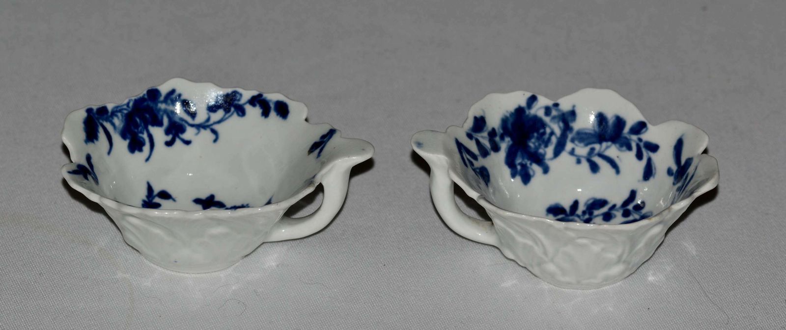 1758 60 An Attractive Pair Of Worcester Geranium Moulded Butterboats photo Home Decor