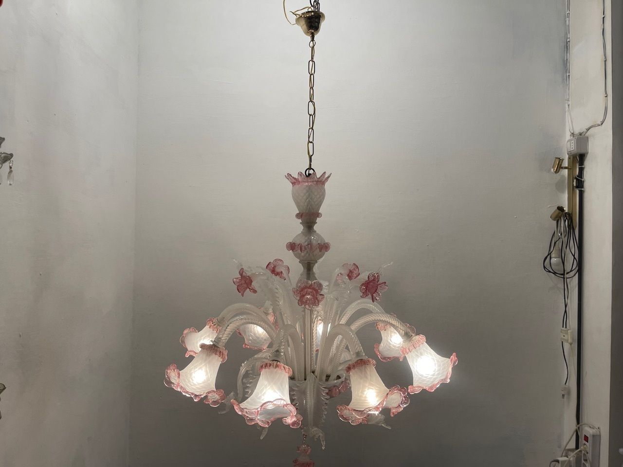 photo furniture Large Venetian Murano Glass Pink And White Chandelier 1960’s