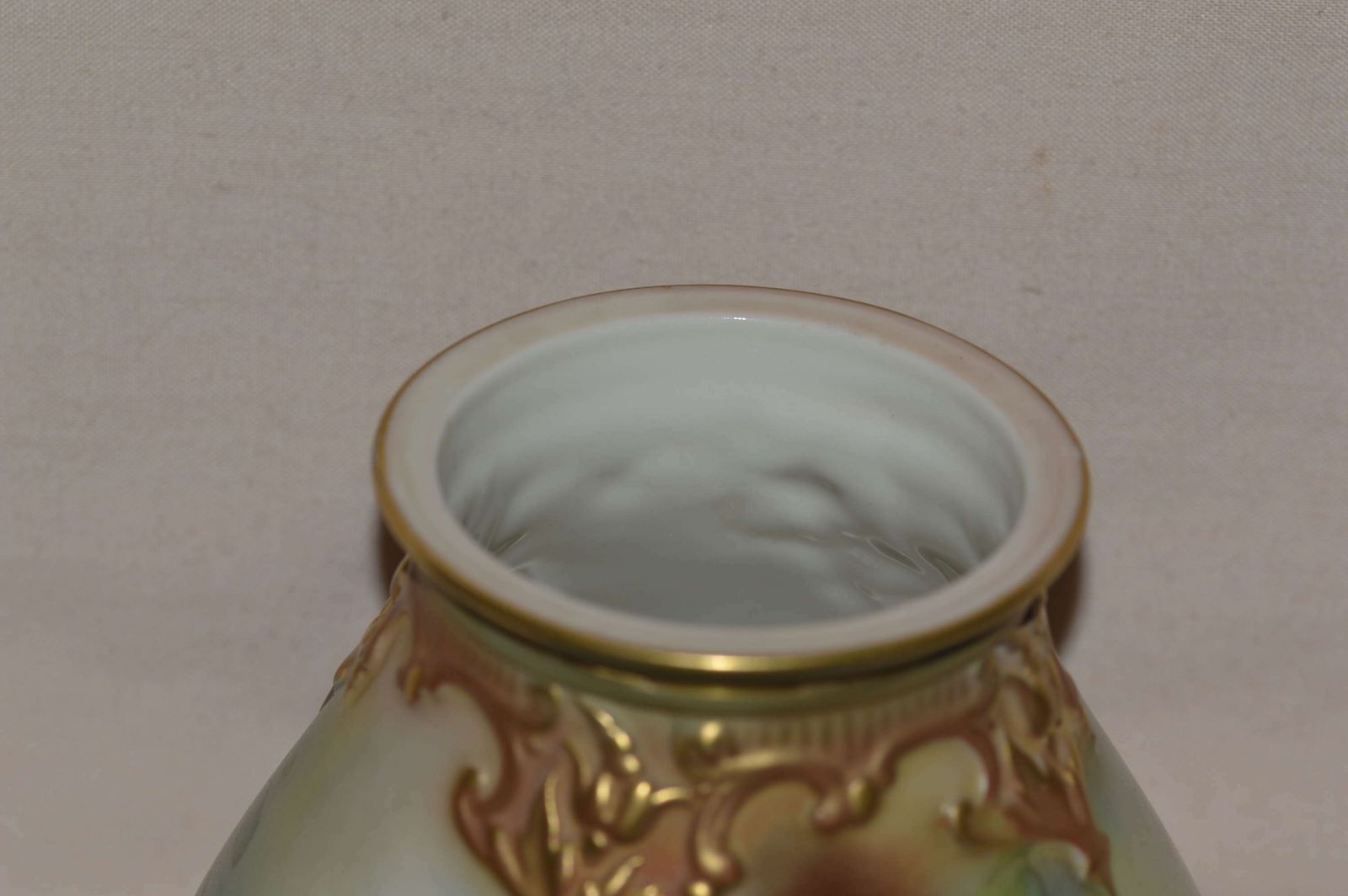 Royal Worcester 1911 Hand Painted Potpourri Vase 'Roses' Without Cover photo 175.0