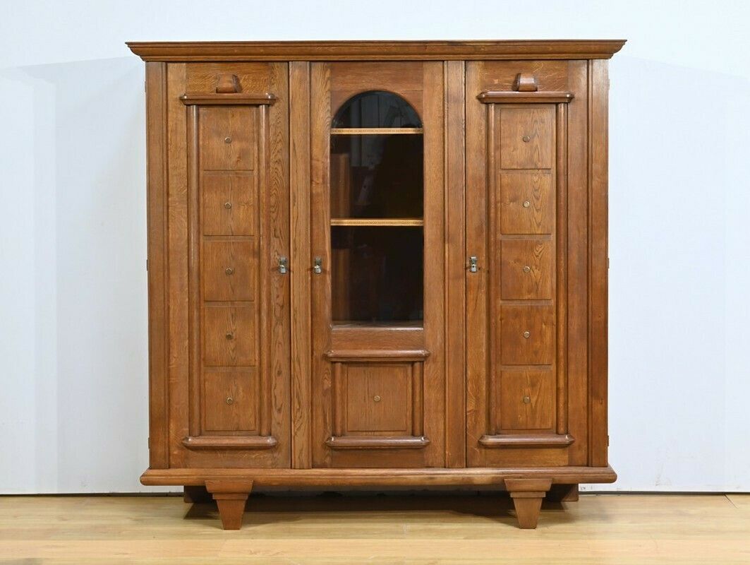 Oak Bookcase, Art Deco Period – 1940