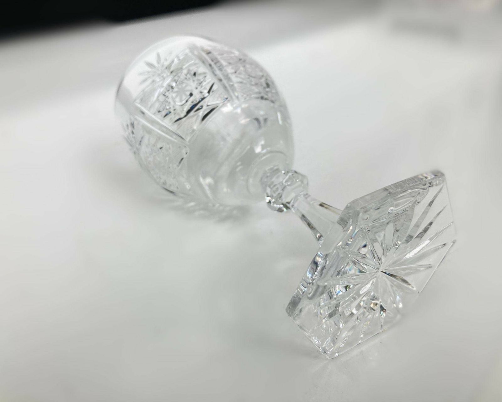 Kristallen Likeurglazen | 6 Stuks | Boheems Decor | Zeshoekige Voet | Ca. Jaren 1960 photo Woonaccessoires