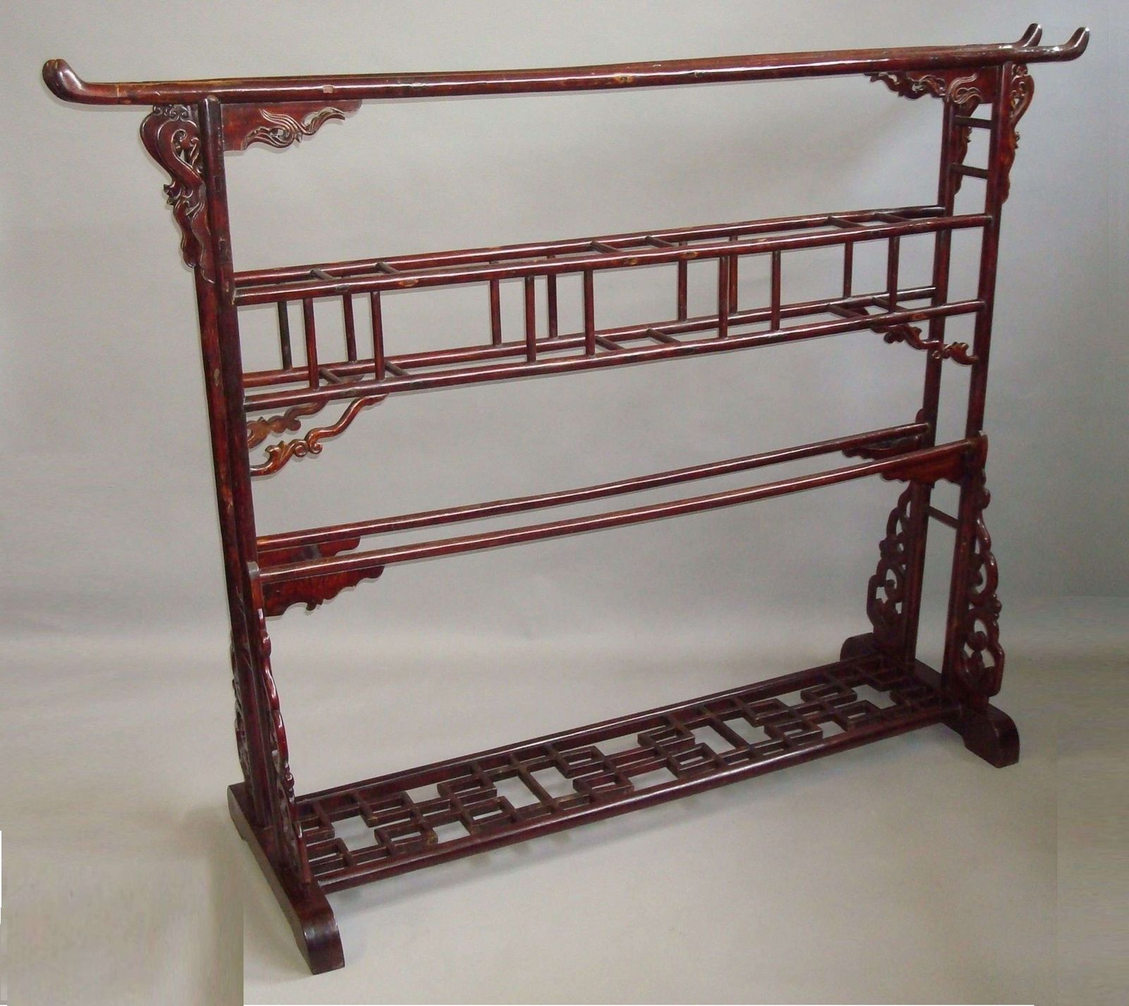 Very Rare C19th Chinese Large Lacquered Robe Stand/Clothes Horse