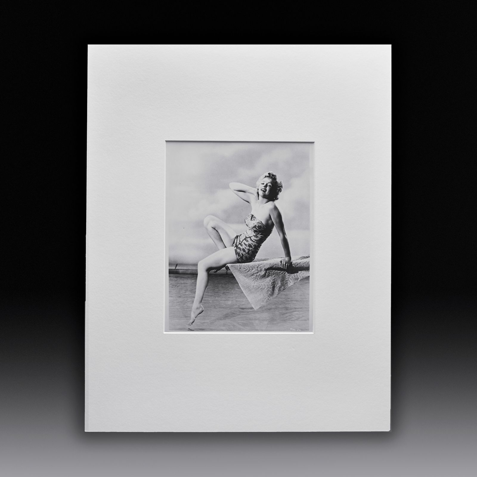 Marilyn Monroe Classic Publicity Photograph   Bathing Beauty