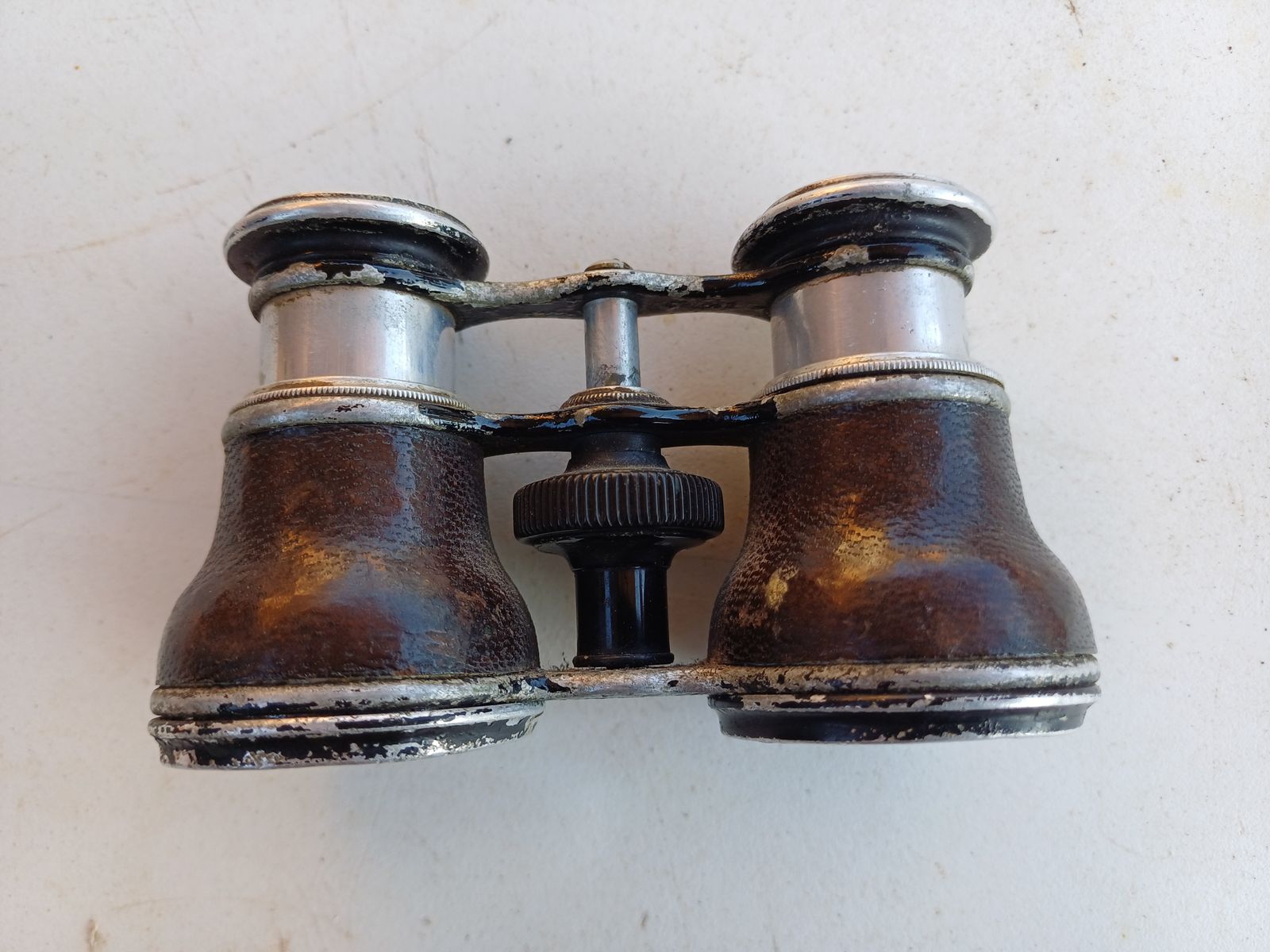 photo vinterior 4 Old Theater Binoculars, 1900s