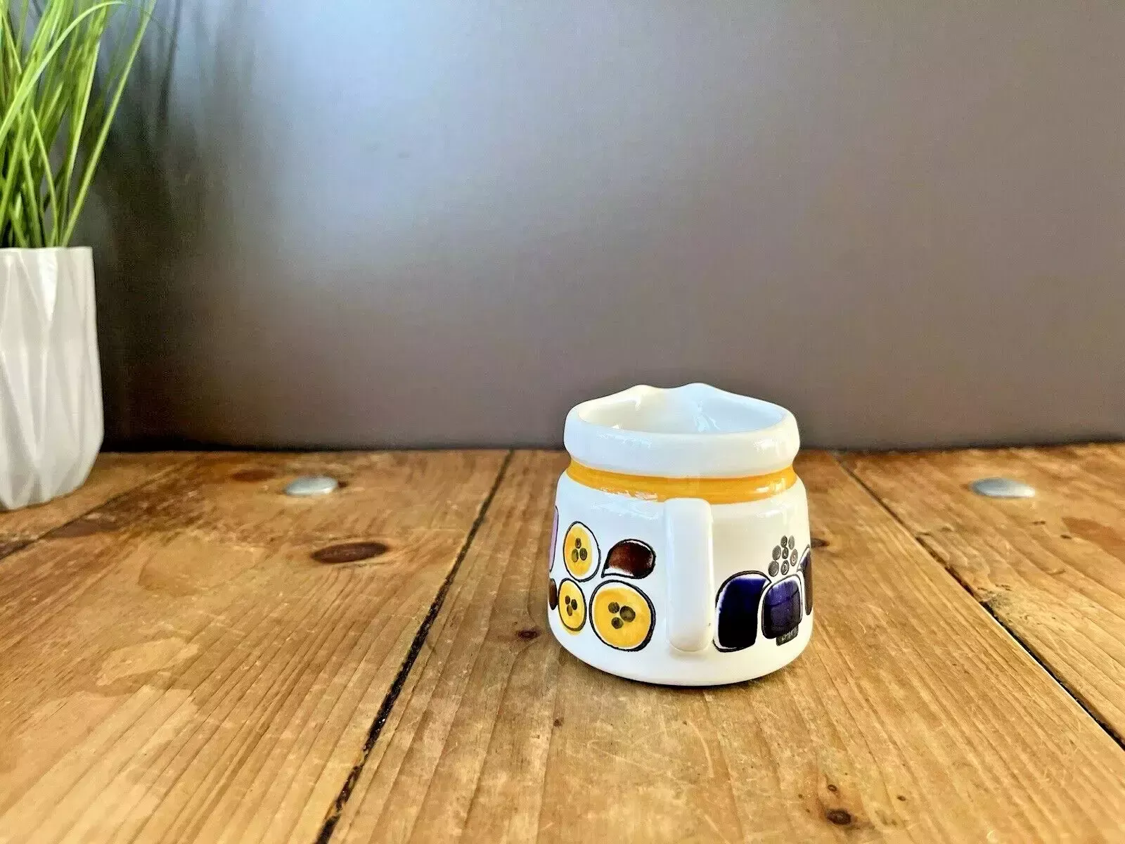V.Rare 70's Mid Century Modern Swedish Rorstrand Karneval F555 Milk Cream Jug photo Home Decor