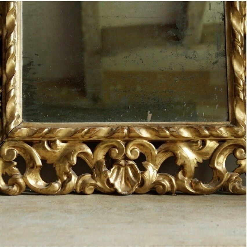 Home Decor Early 19th C. Mirror From Italy In Carved & Gilded Limewood Frame photo