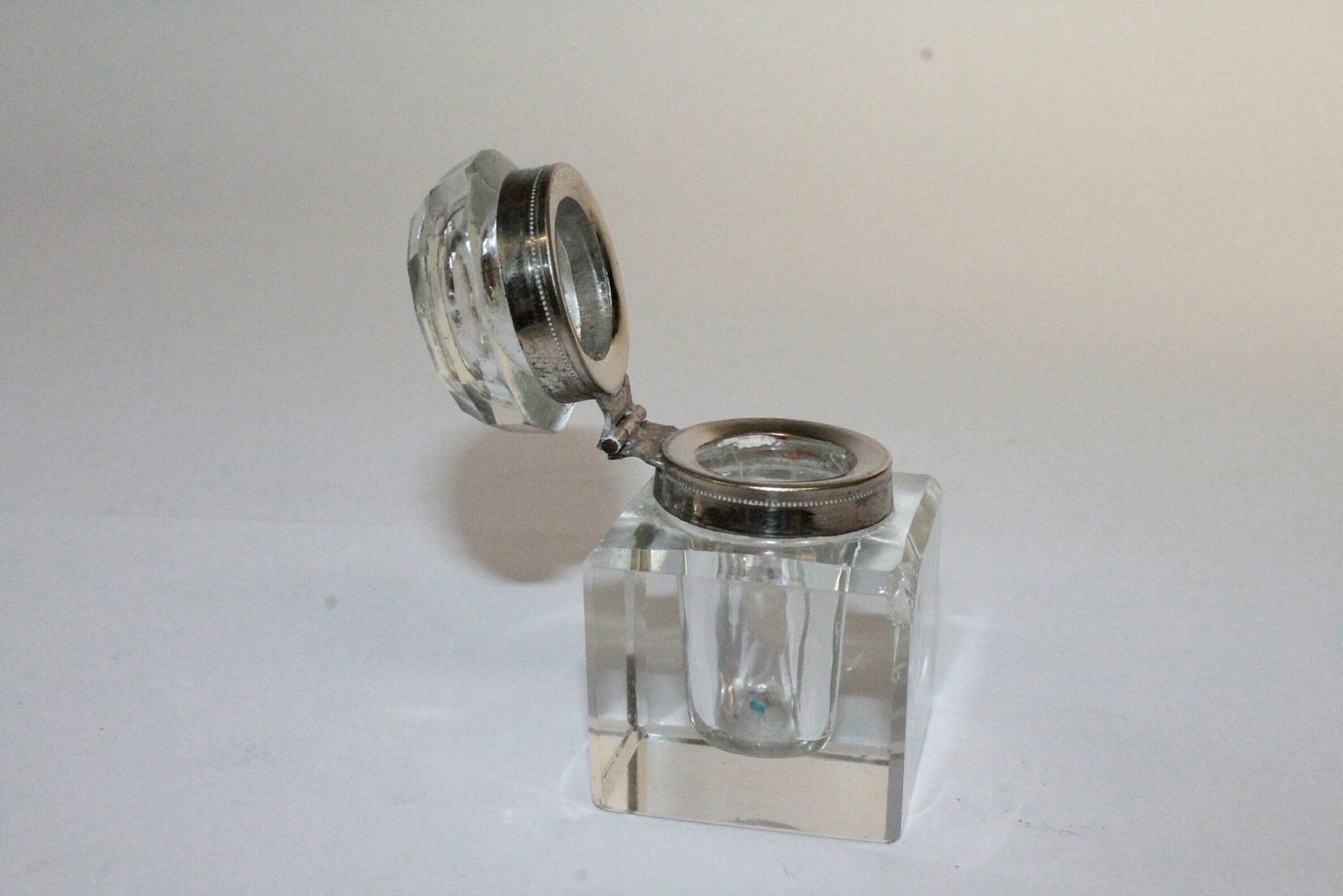 Antique Dip Pen And Pencil With Inkwell, Tray And Letter. photo vinterior