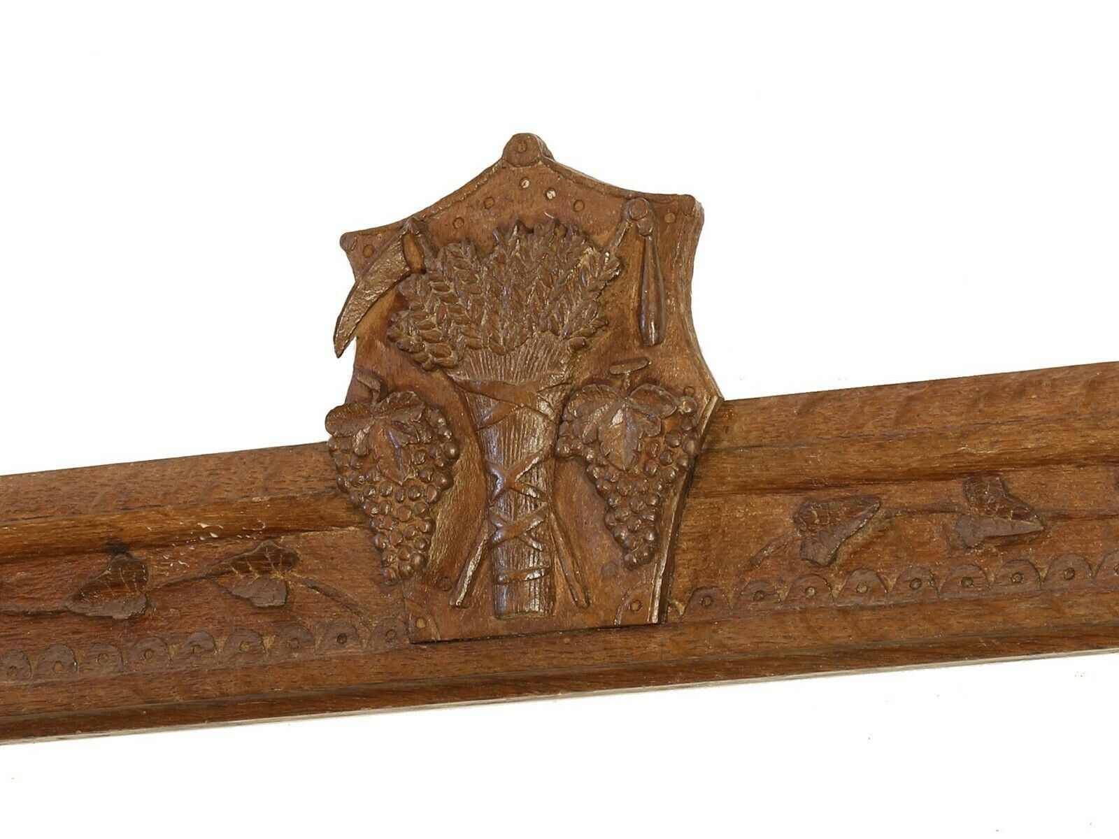 19th Century Frame With Carvings Of Leaves & Grapes photo furniture