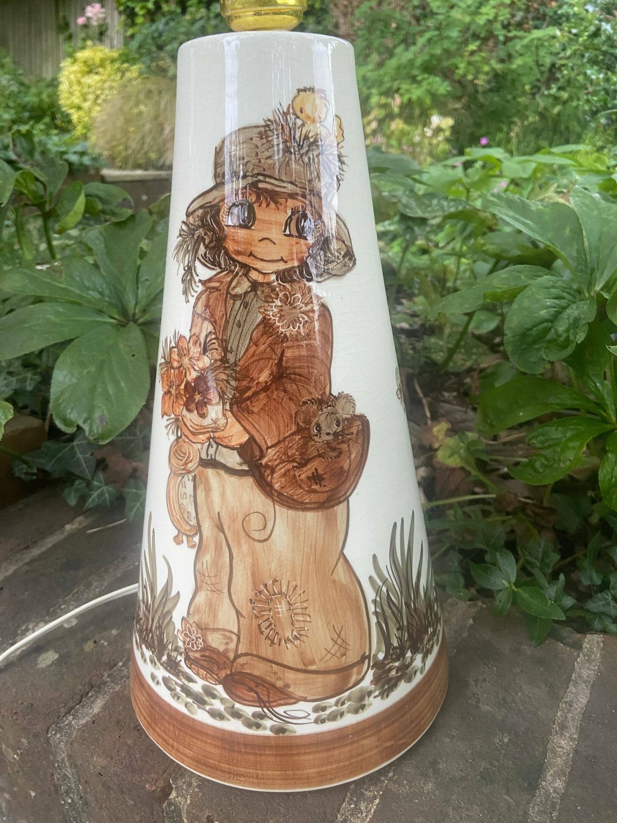 1970s Retro Jersey Pottery Large Table Lamp Of A Wide Eyed Boy Character   Delightful Working Condition photo Lighting