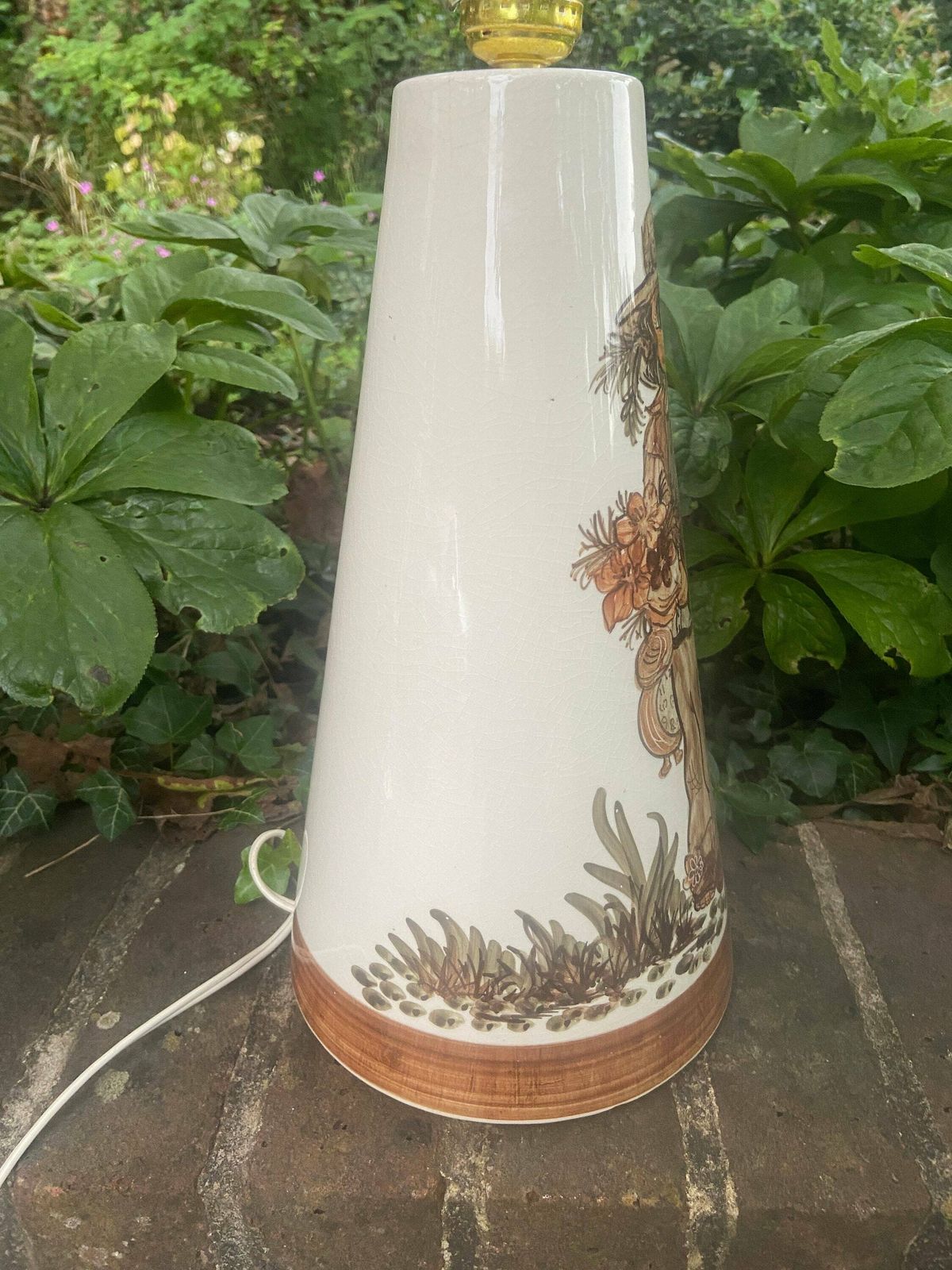 1970s Retro Jersey Pottery Large Table Lamp Of A Wide Eyed Boy Character   Delightful Working Condition photo 92.0