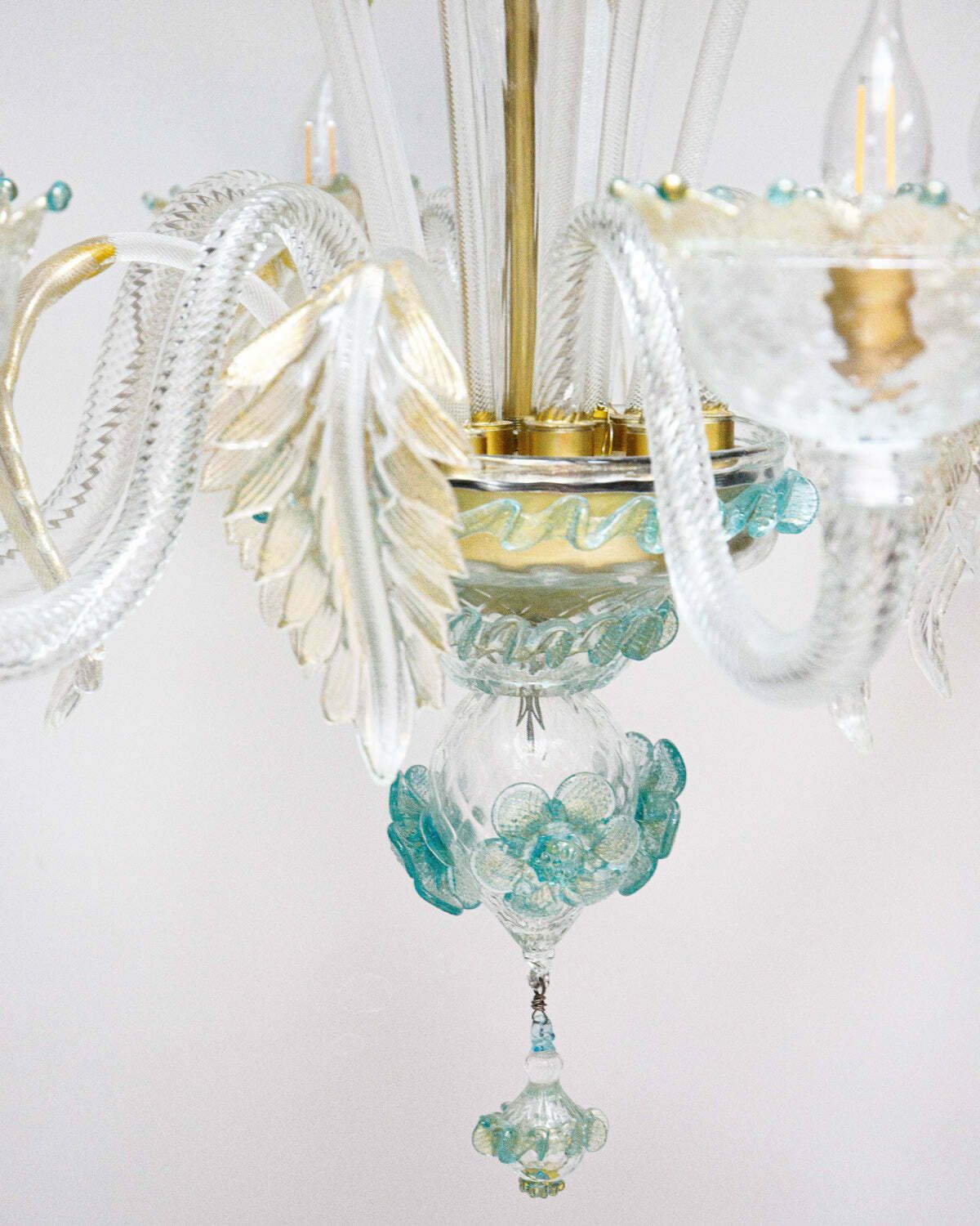 Vintage Venetiaanse Murano Glazen Kroonluchter Met 6 Lichten In Wit En Blauw photo 4480.0