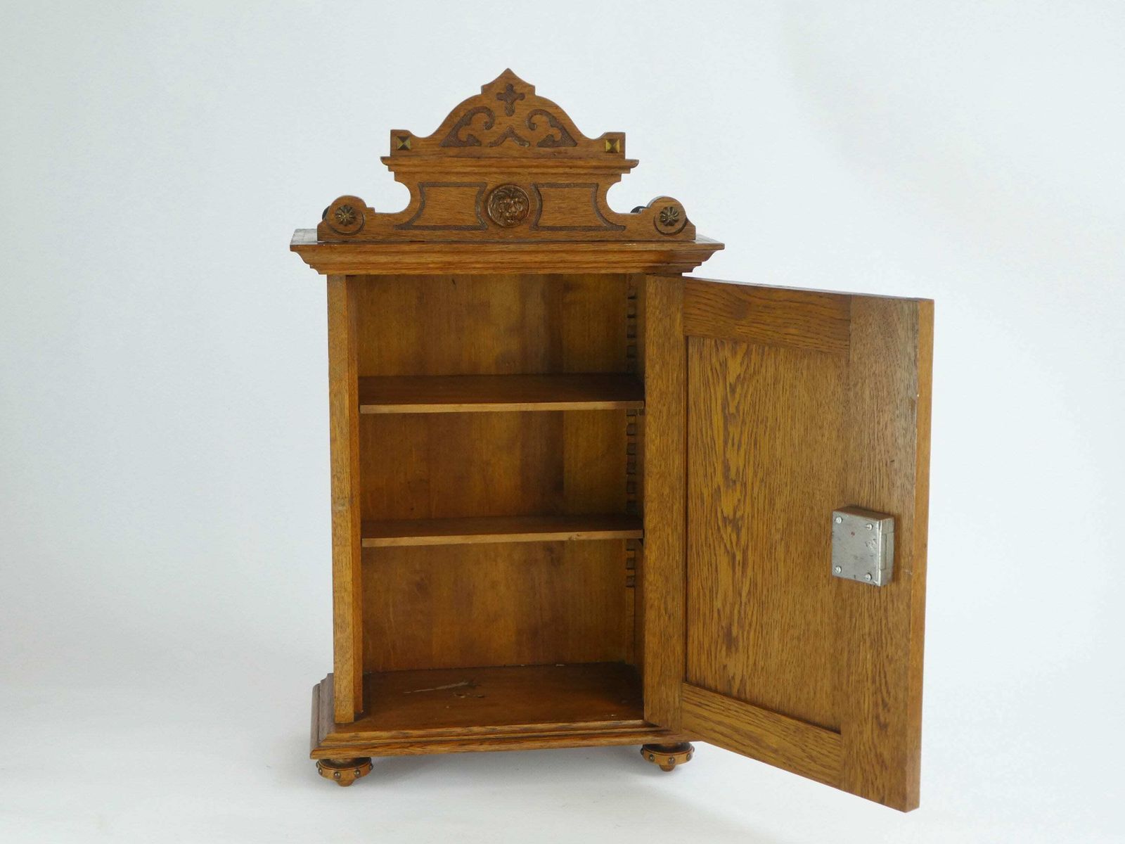 Fantastic Wooden Vintage Small Cabinet With Ornaments & Lion Head, Neo Gothic Apothecary On 4 Legs, Display With Door And Lock With Key photo vinterior