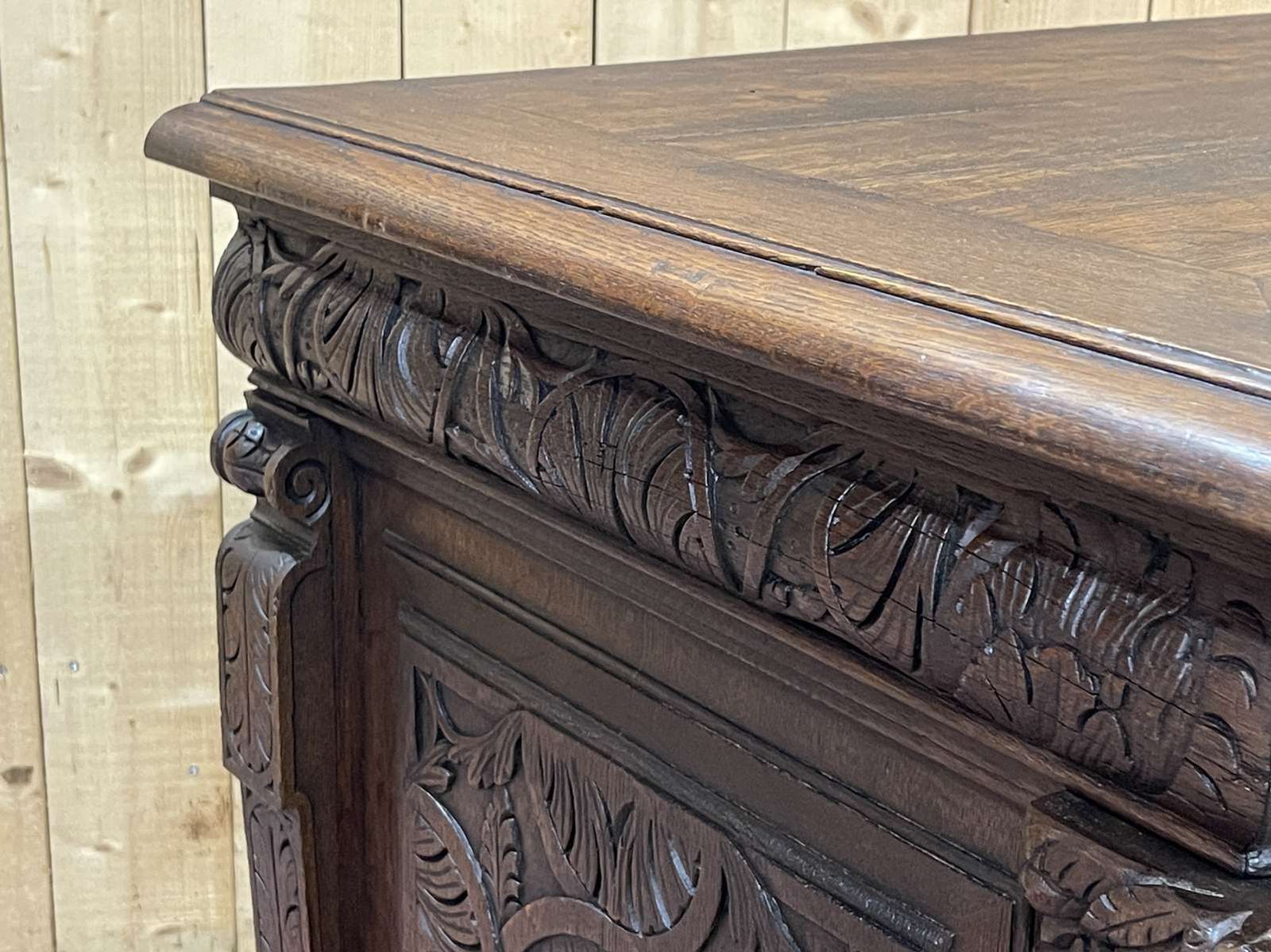 Furniture Large Renaissance Oak Chest From The End Of The 17th Century photo