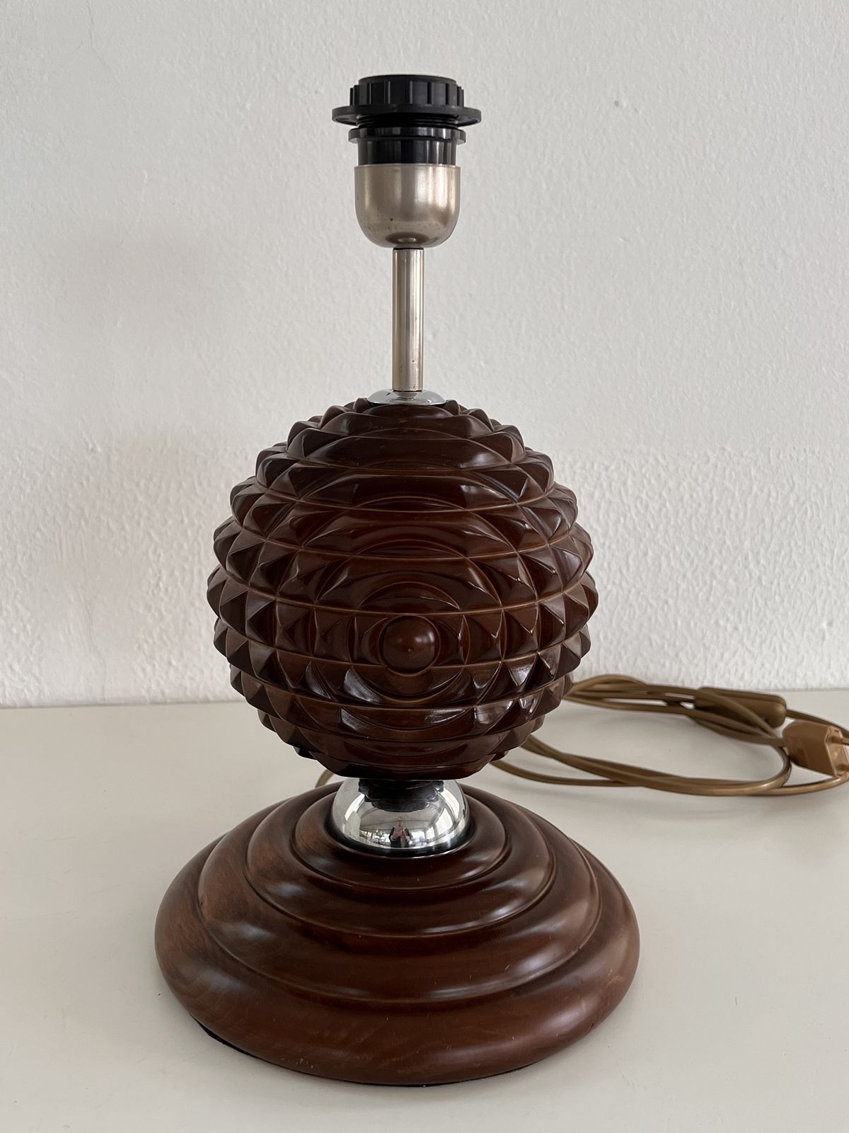 1150.0 Italian Midcentury Sculptural Table Lamp In Nutwood, 1960s photo