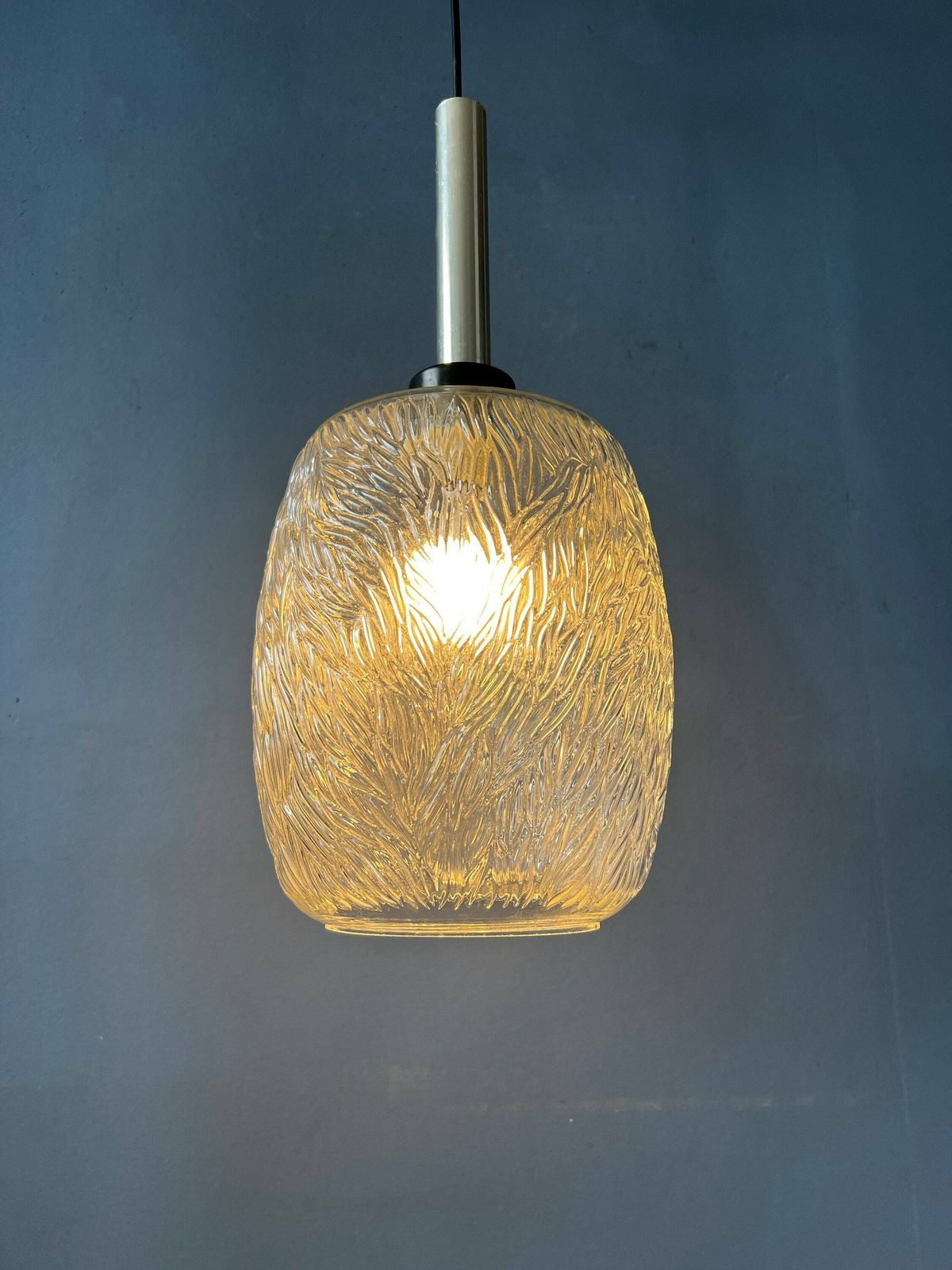 Mid Century Glazen Hanglamp Met Patroon photo furniture