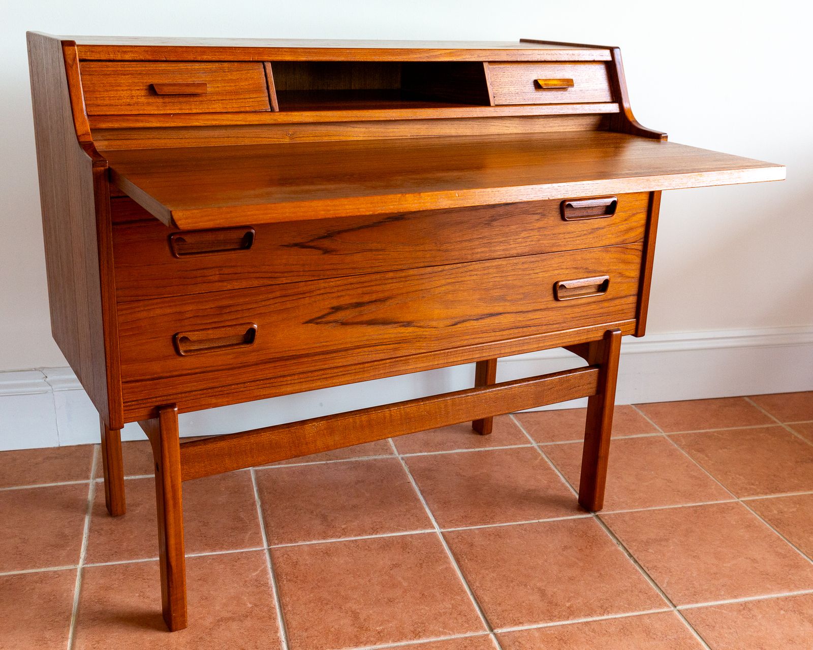 3150.0 Arne Wahl Iversen Bureau Desk Secretaire Danish Mid Century Teak 1960s Mcm Scandinavian Vinde Møbelfabrik S.Ideboard C.Onsole C.Abinet Computer D.Esk photo