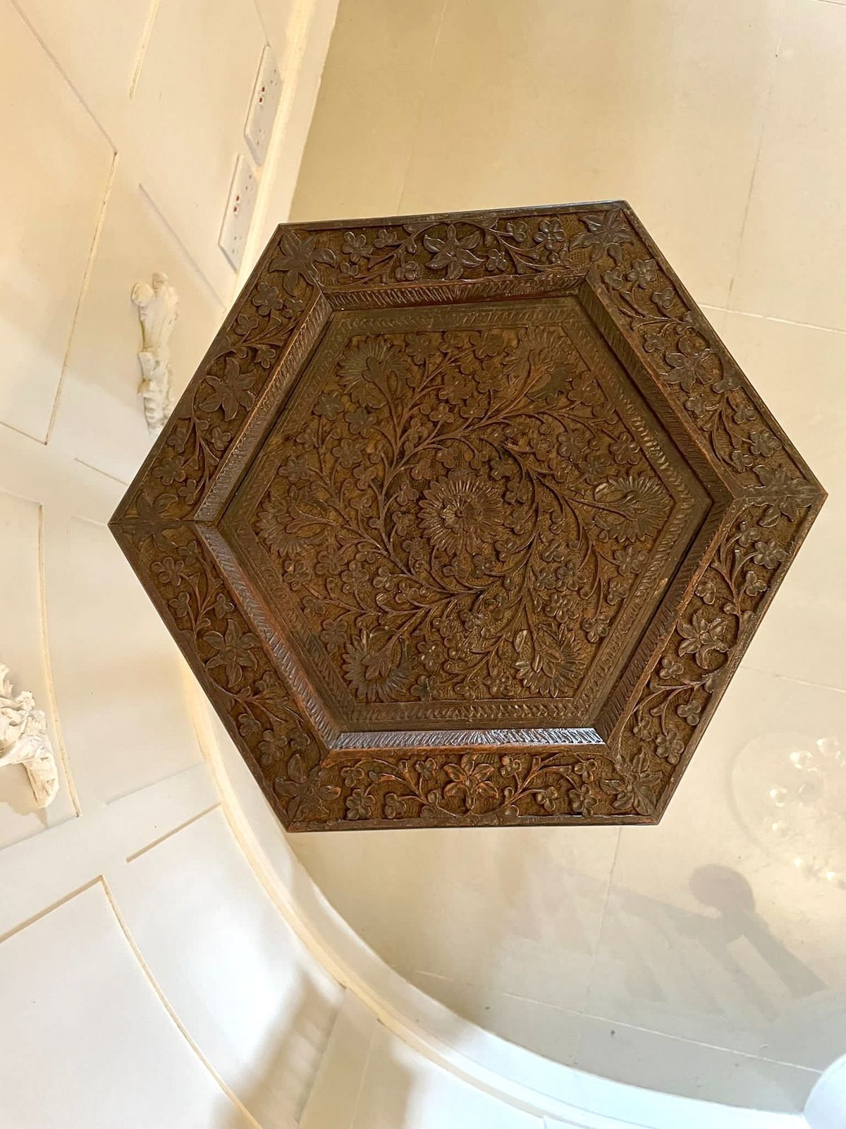 photo furniture Fantastic Quality Antique Early 20th Century Carved Plant Stand
