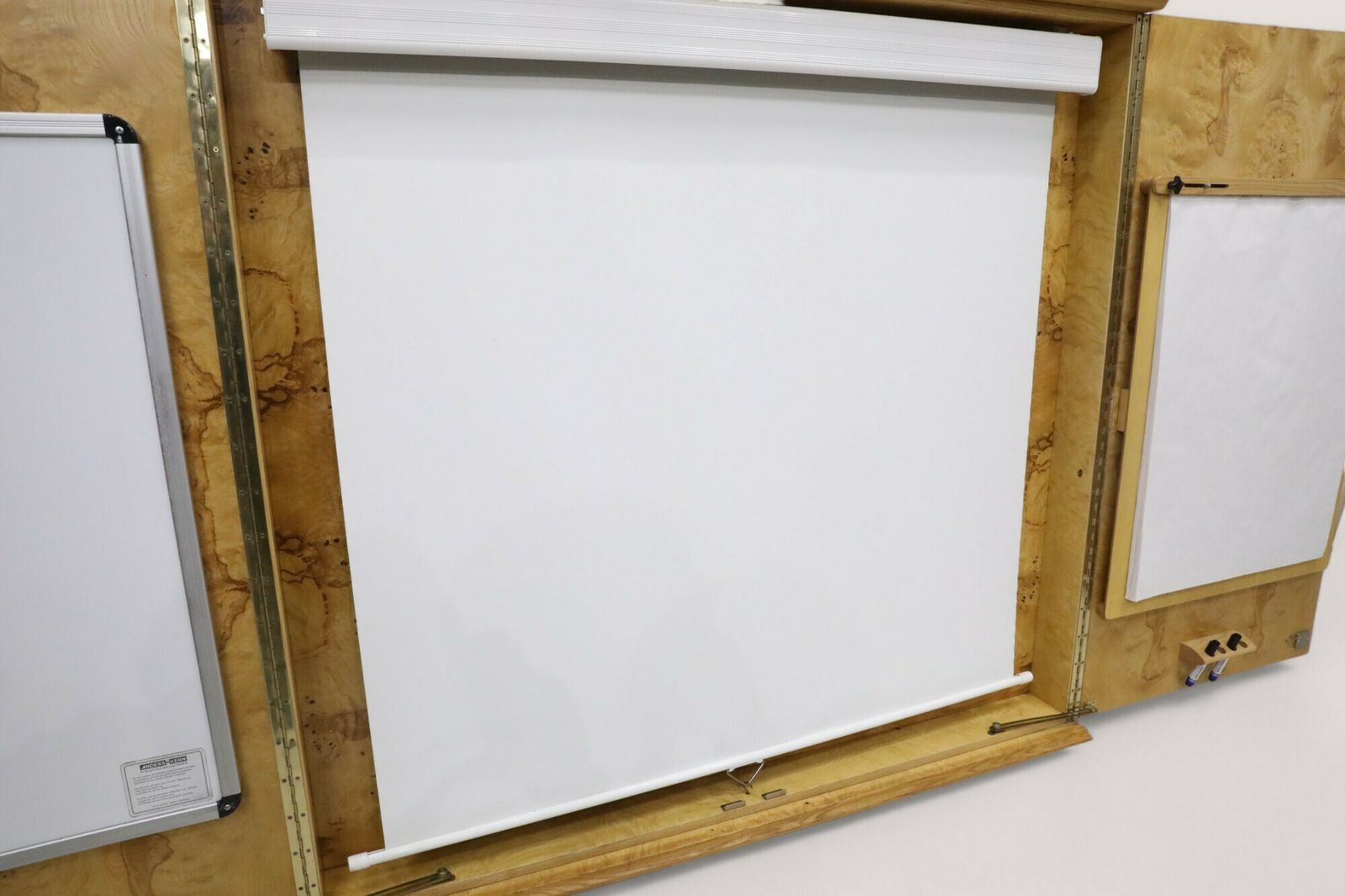 photo furniture Boardroom 3 Media Hanging Dispay Unit/Display Projector Screen Free Uk Delivery