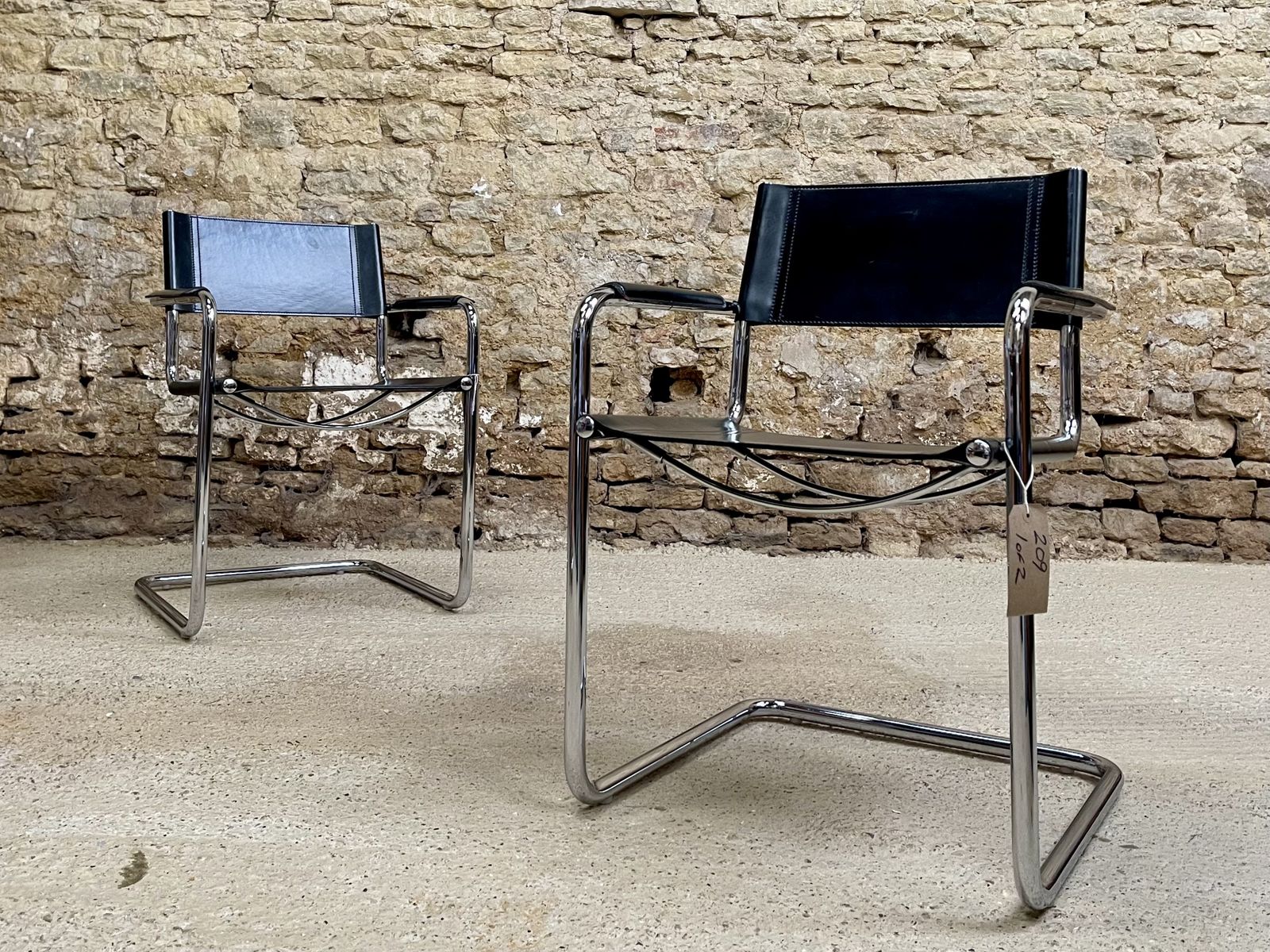 Pair Of Matteo Grassi Occasional Desk Visitor 2 Dining Bauhaus Chrome Leather Mart Stam Marcel Breuer Two S34 Chairs