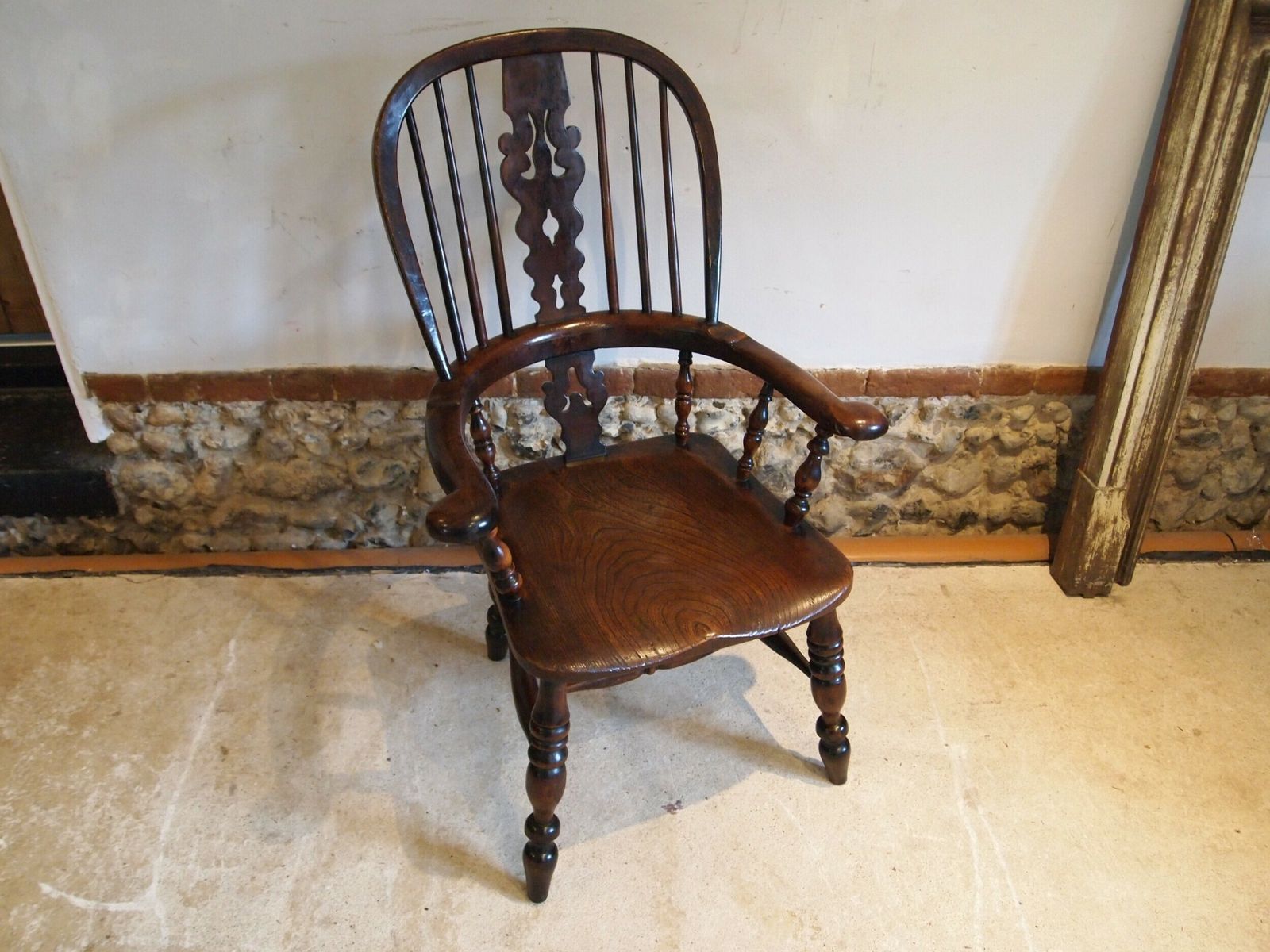 photo for sale Chair Outstanding John Moss Worksop Yew And Burr Yew Windsor Armchair C1860