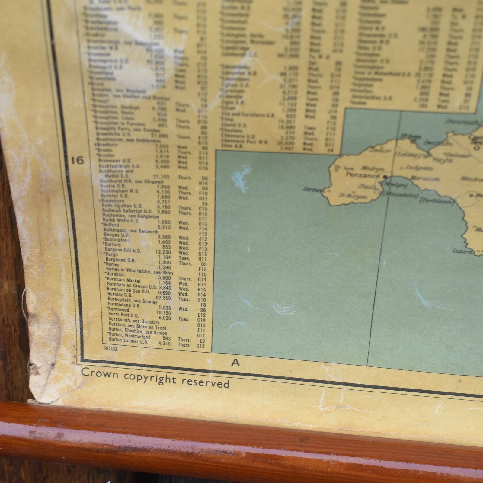 Vintage 1950's Geogriphia Sales Manager's Population Poster Map Of Great Britain photo Art
