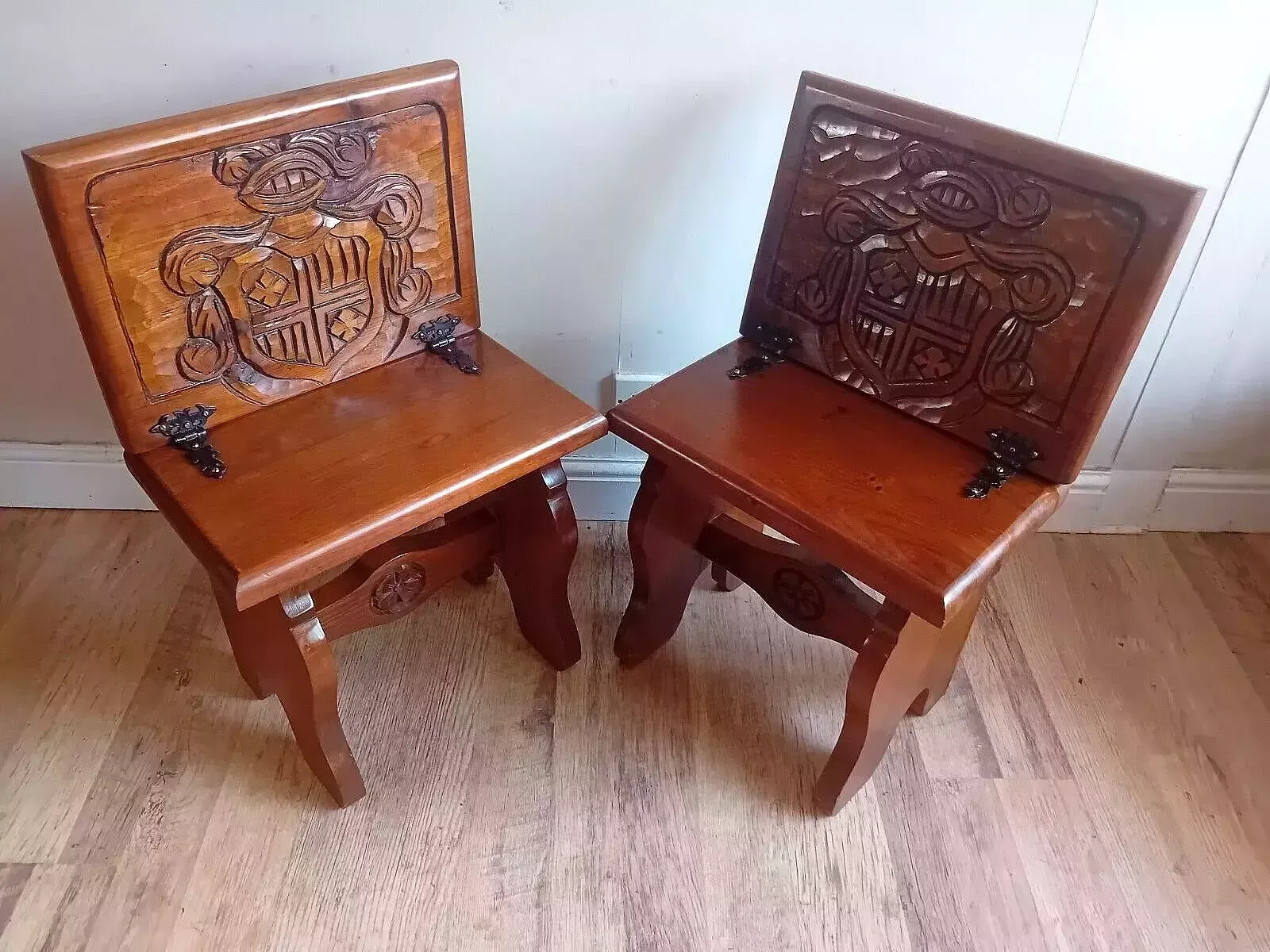 Super Pair Of Mid Century French/Spanish Carved Oak Metamorphic Seats/Tables photo buy