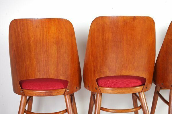 689.0 Eetkamerstoelen Van Oswald Heardtl Voor Ton, Set Van 4 photo