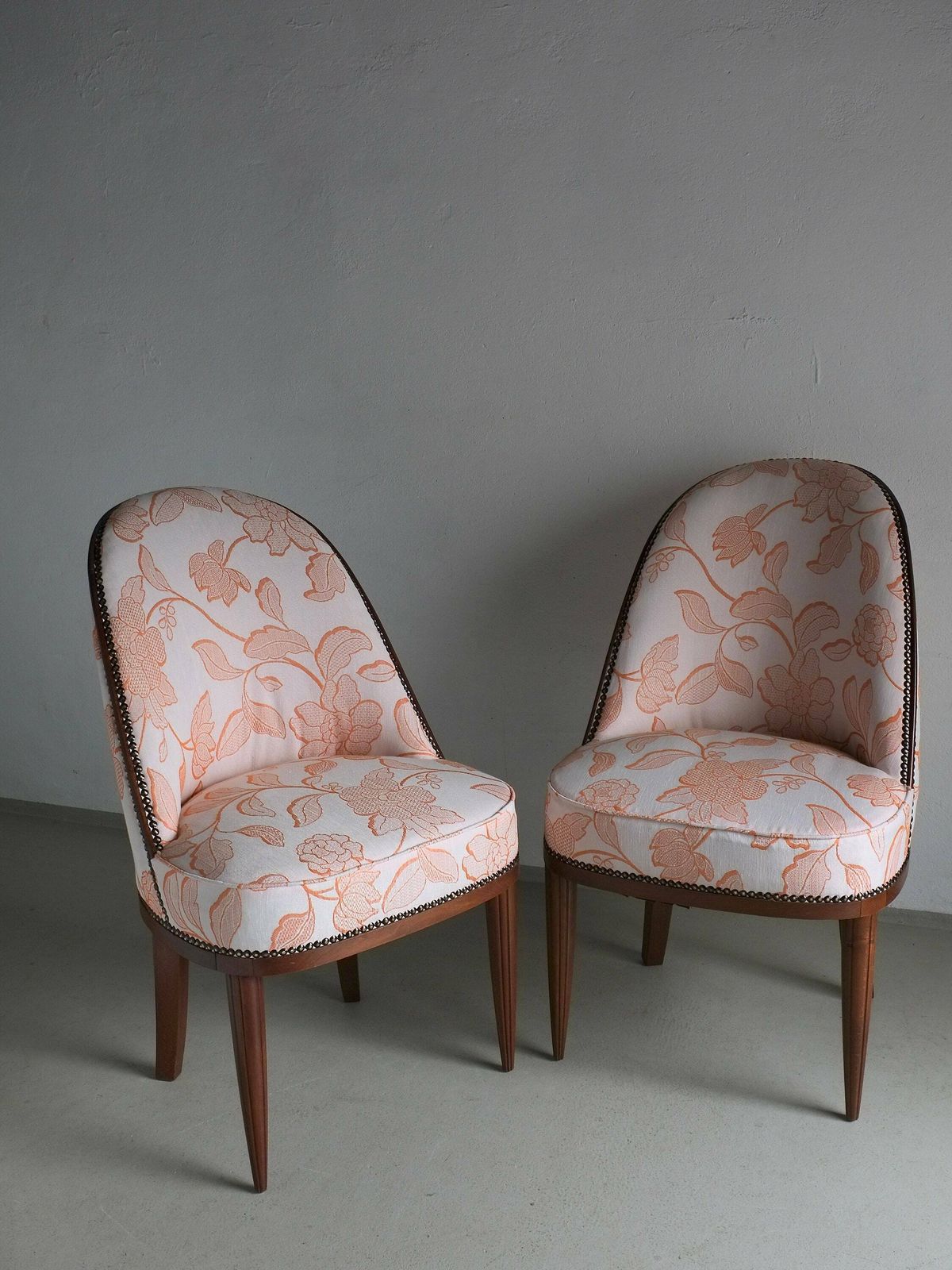 2 Art Deco Mahogany Curved Back Chairs | France | 1920s photo vinterior