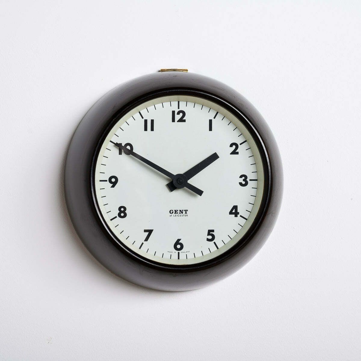 Home Decor Rare Extra Small Vintage Bakelite Wall Clock By Gent Of Leicester   Ig221303e photo