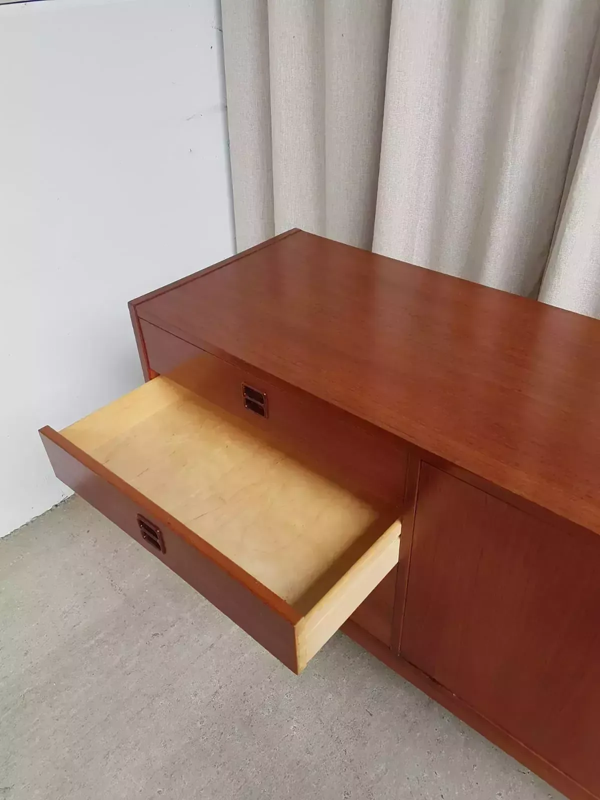 920.0 Vtg Mid Century Danish Teak Sideboard Credenza Scandi Retro photo