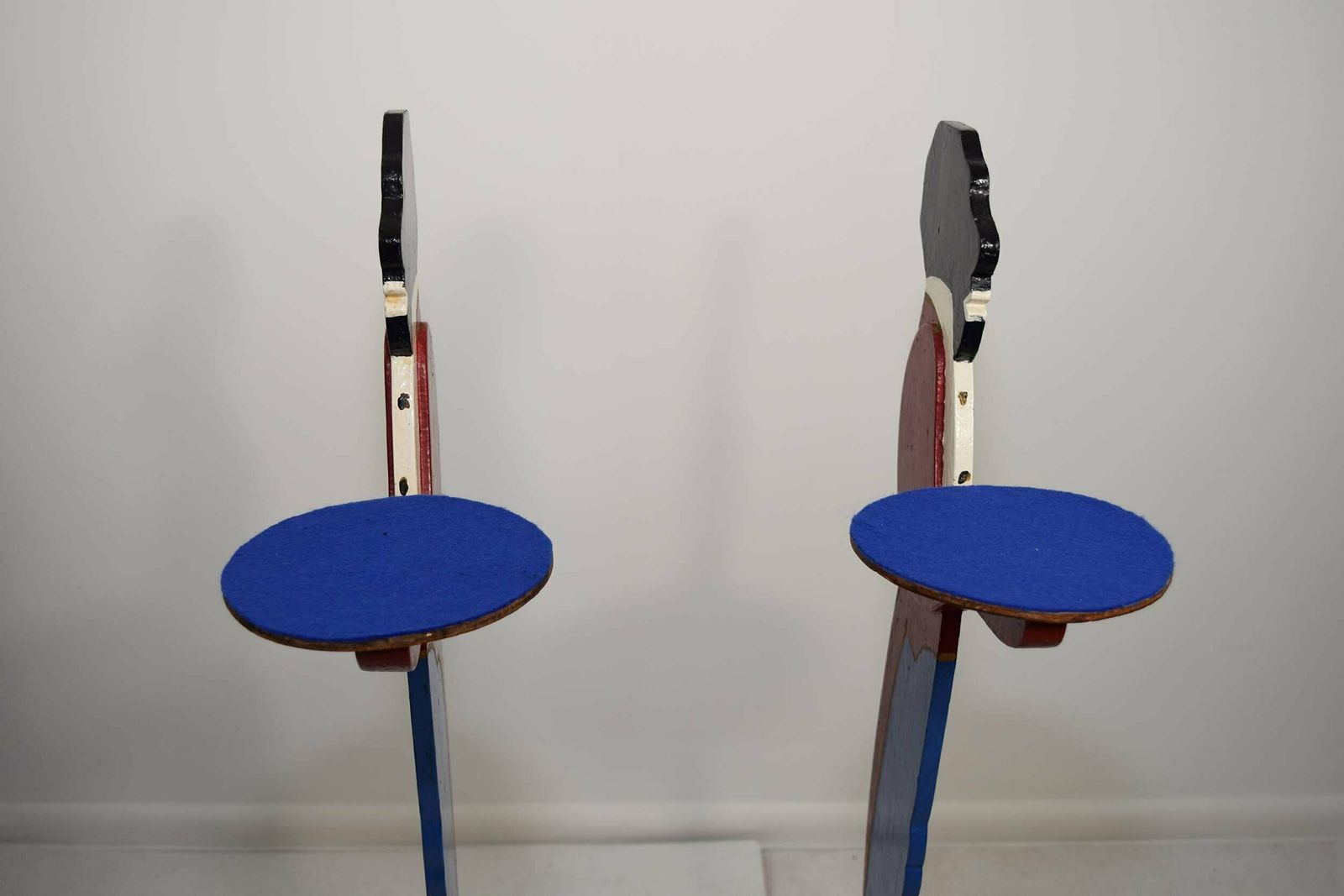 Pair Of Art Deco Dumb Waiters photo 495.0