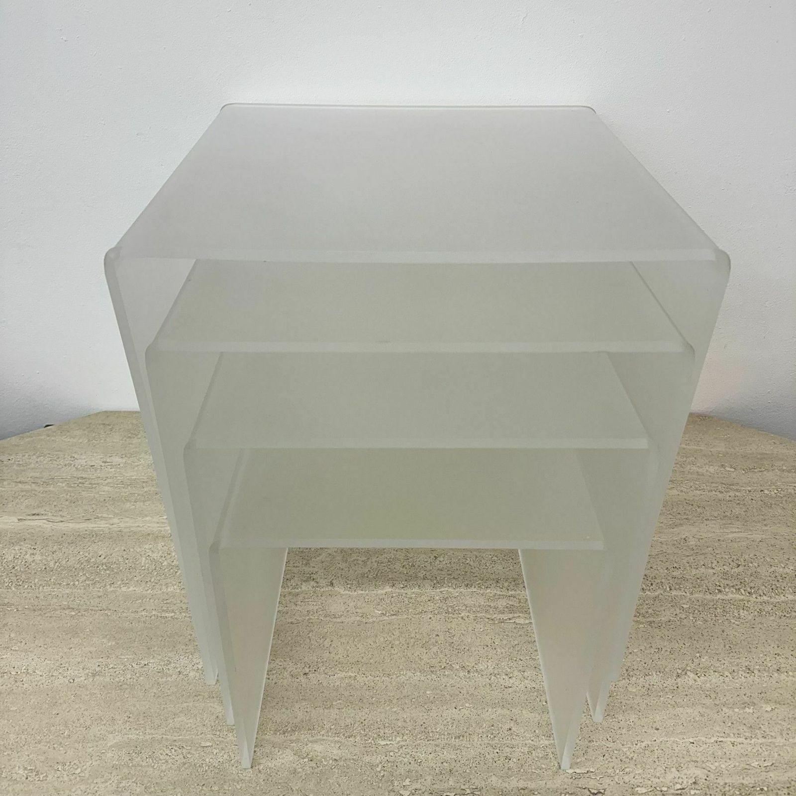 Set Van 4 Lucite Bijzettafels, Jaren 1970 photo vinterior