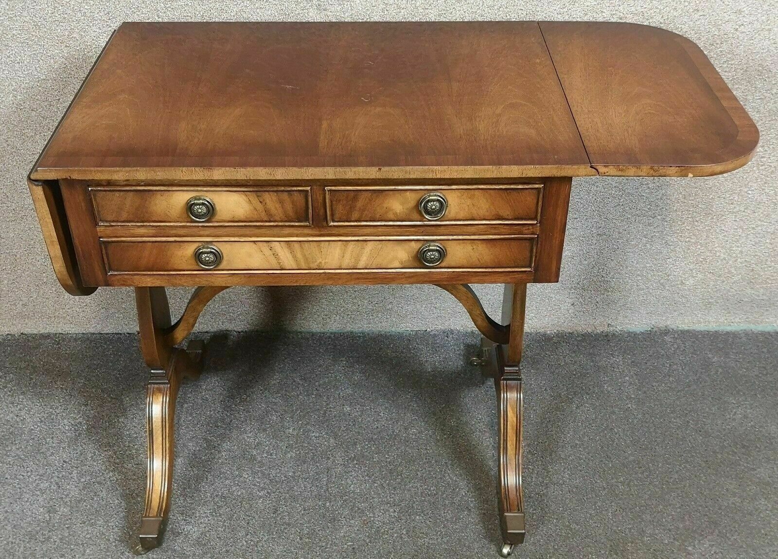 Mahogany Sofa Table By Bevan Funnell Reprodux Avena Av872 photo vinterior