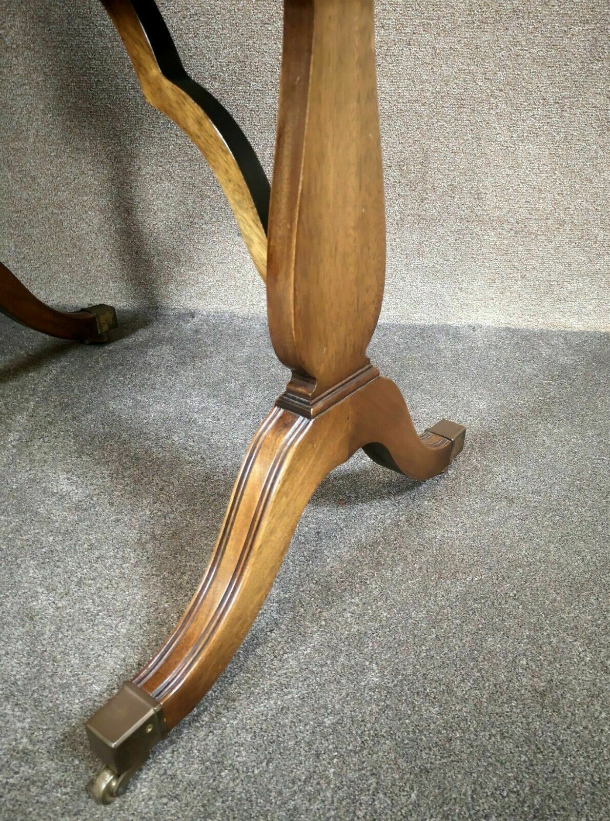 photo for sale Mahogany Sofa Table By Bevan Funnell Reprodux Avena Av872