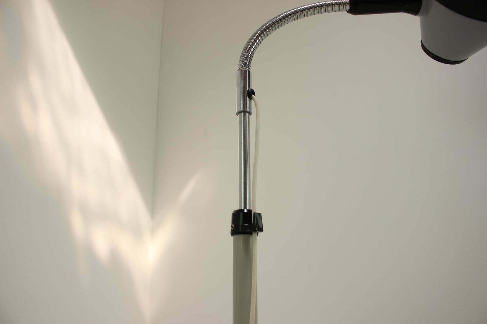 360.0 Mid Century Floor Lamp Type B130, 1960s, Poland photo