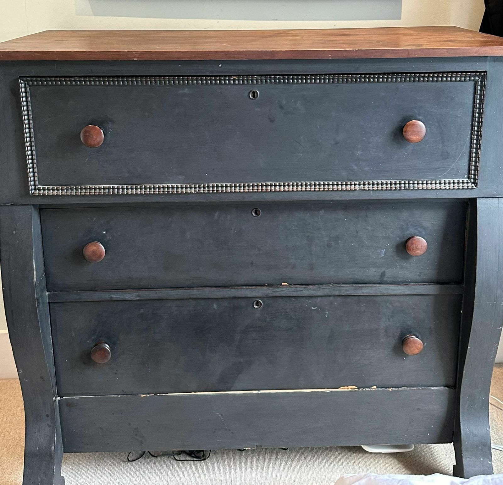 Beautiful Chest Of Drawers Blue/Grey Tones photo 185.0