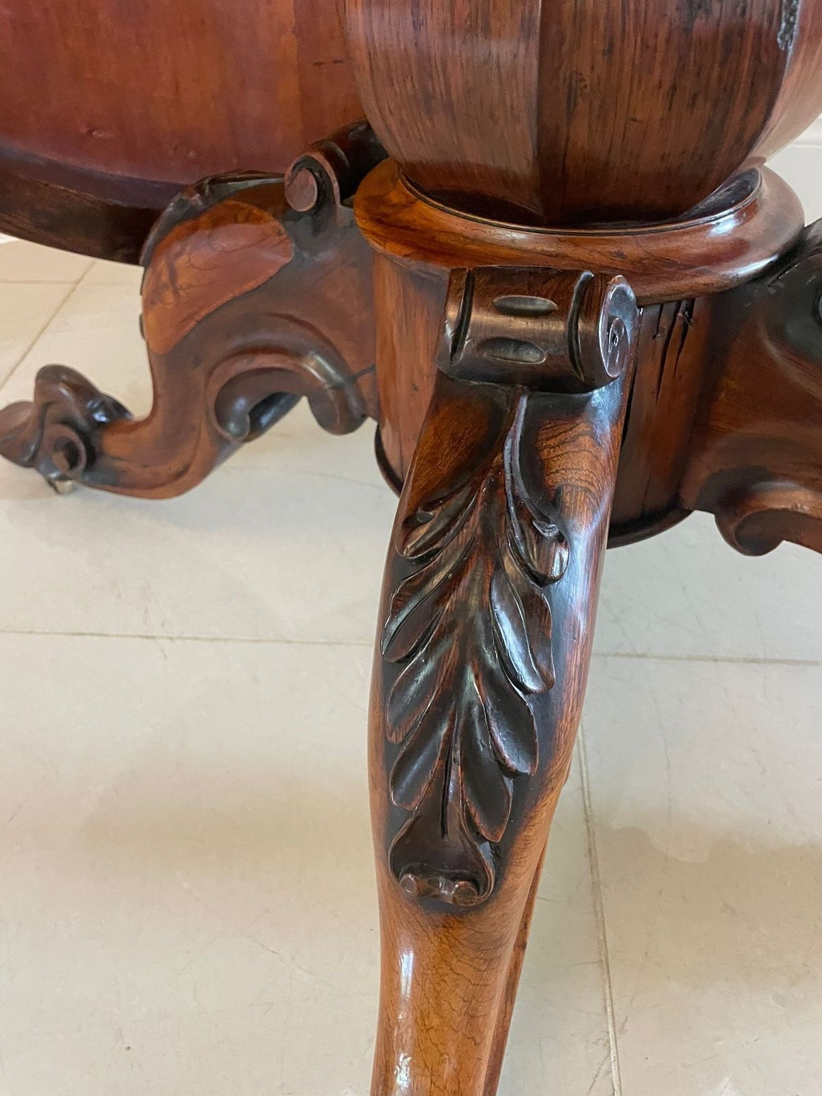 Exceptional Quality Antique 19th Century Rosewood Centre/Dining Table photo Furniture
