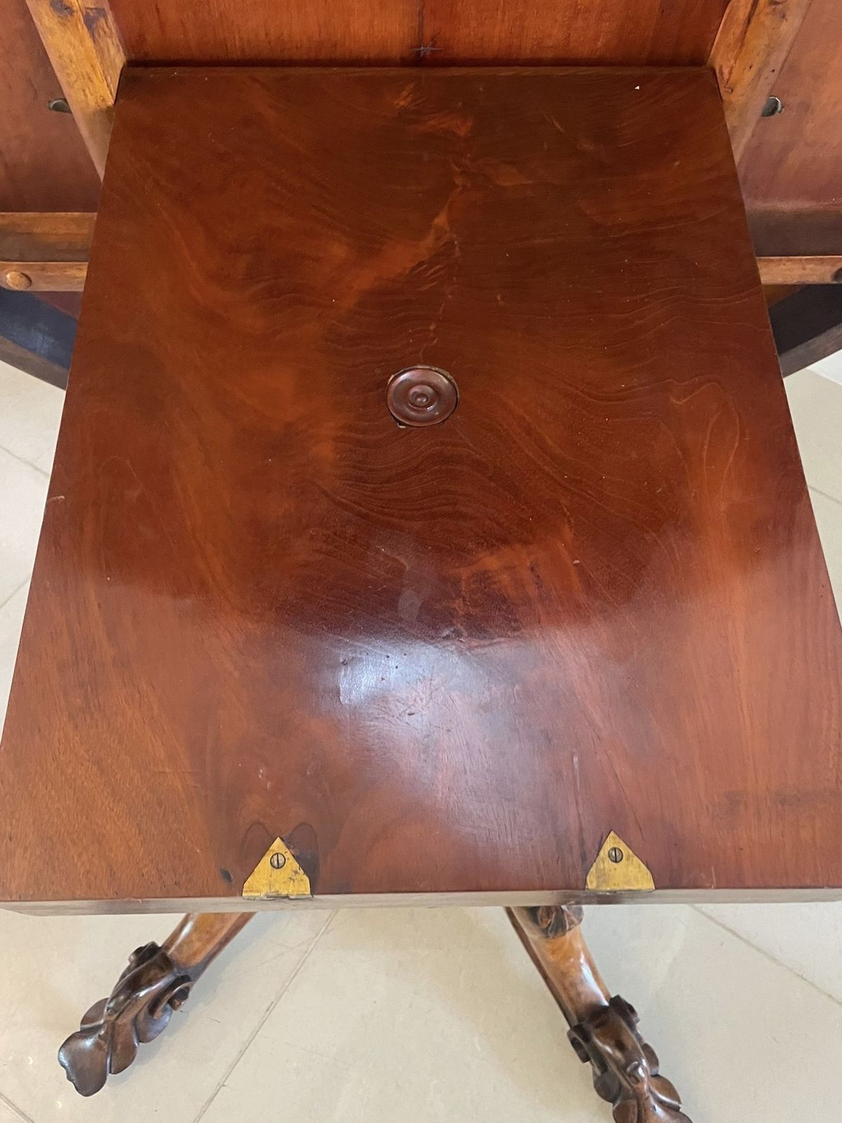 photo vinterior Exceptional Quality Antique 19th Century Rosewood Centre/Dining Table