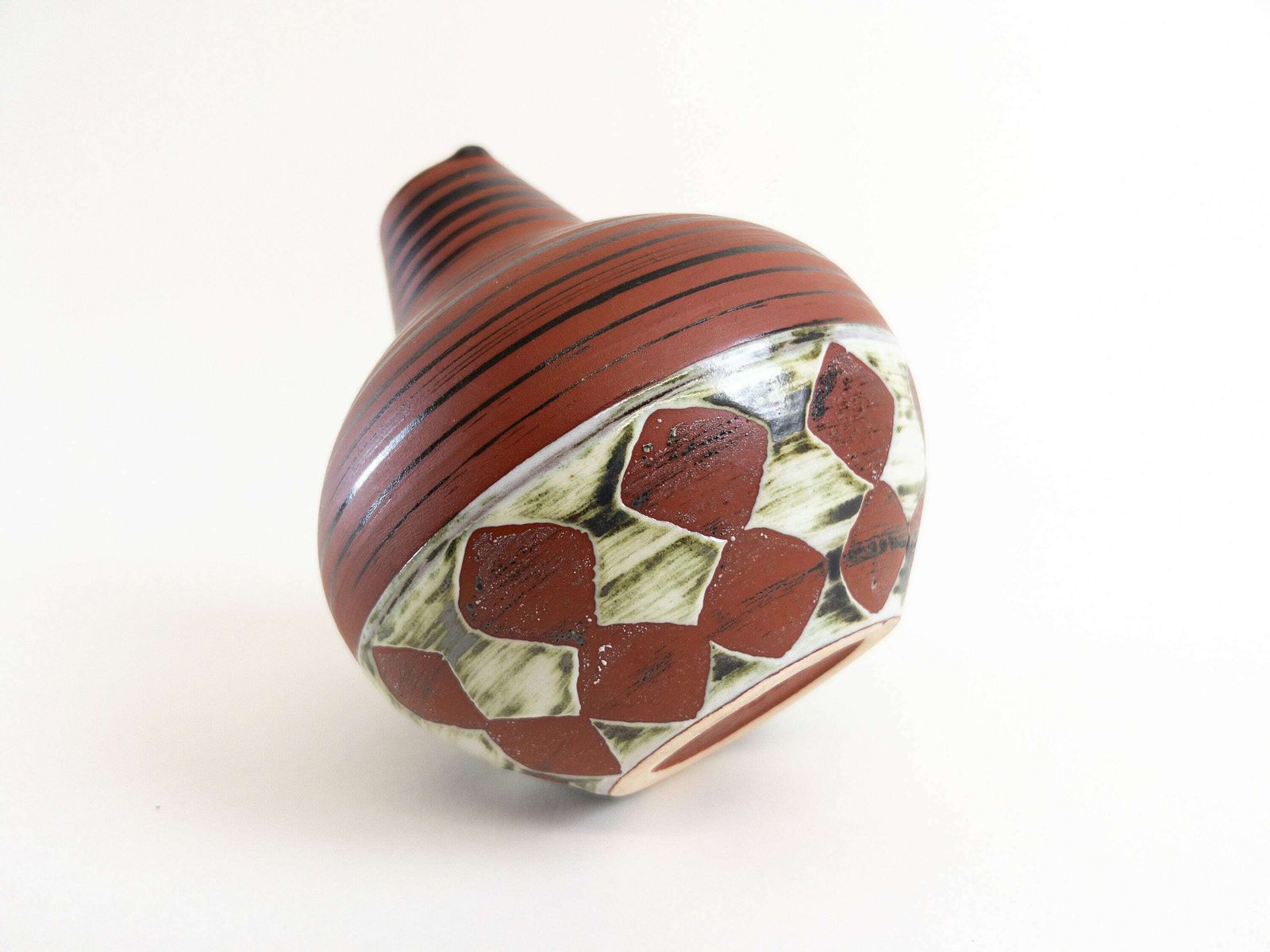 photo furniture Earthy Dümler And Breiden Vase With Handle, 388 16   West German Pottery   Mid Century Modern Vase