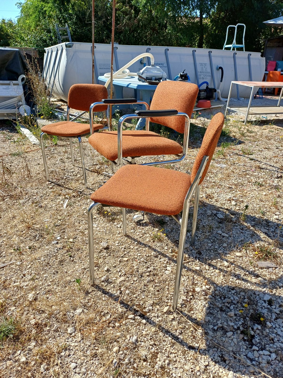 Armchair And 2 Vintage Chairs Eurosit photo vinterior
