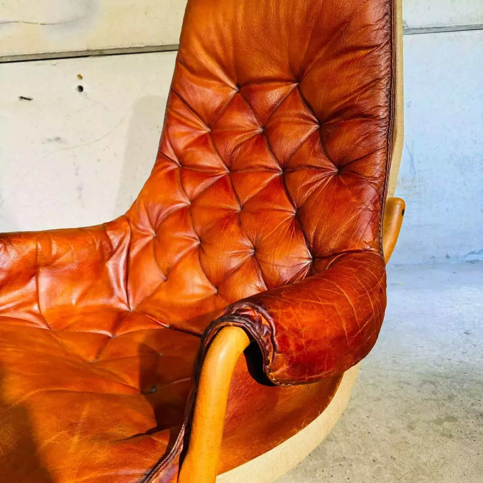 1403.0 Pair Of 1960s Scandinavian High Back Leather Swivel Chairs By Berg #A318 photo