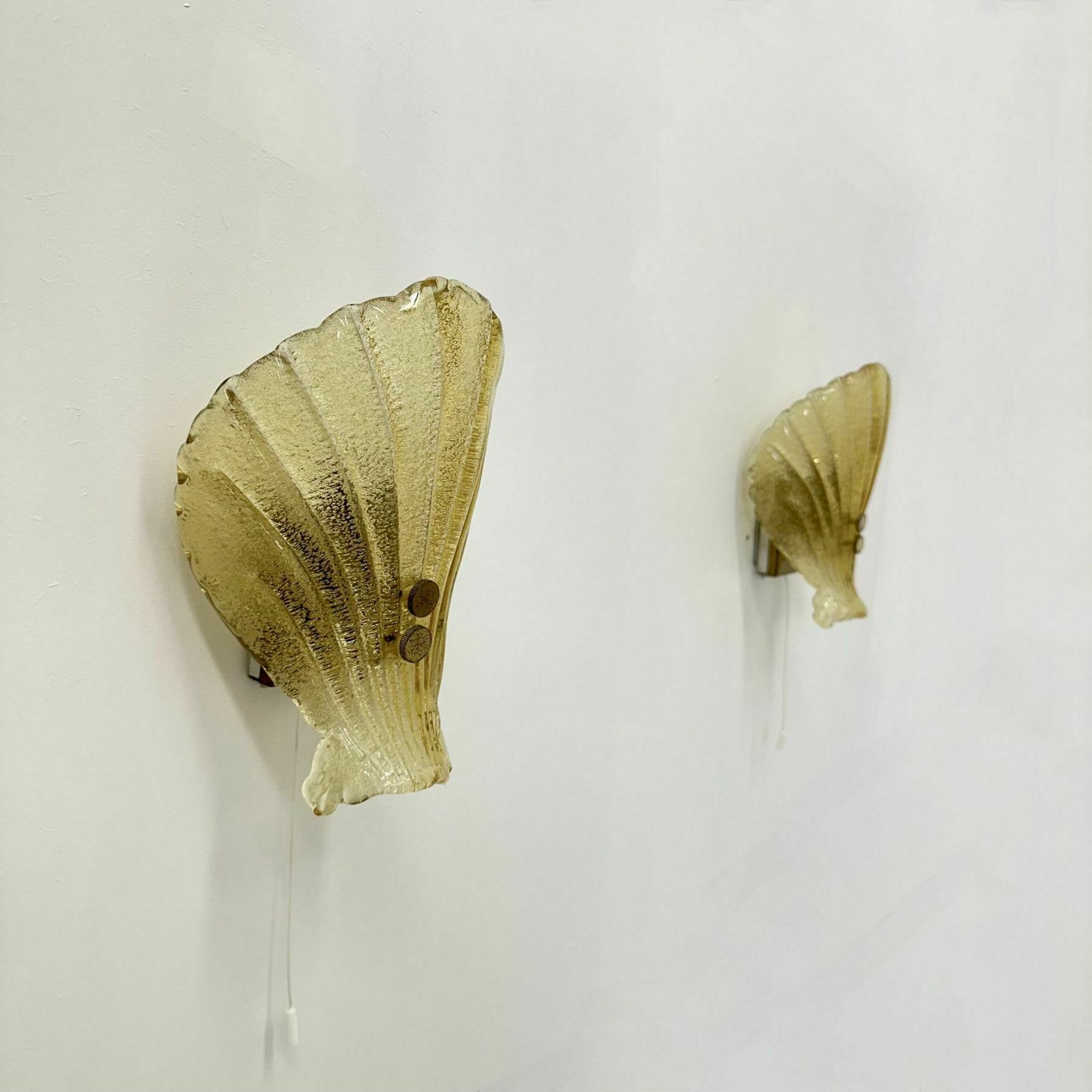 Set Of 2 Sölken Leuchten Murano Glass Shell Wall Lamps , 1970s photo buy