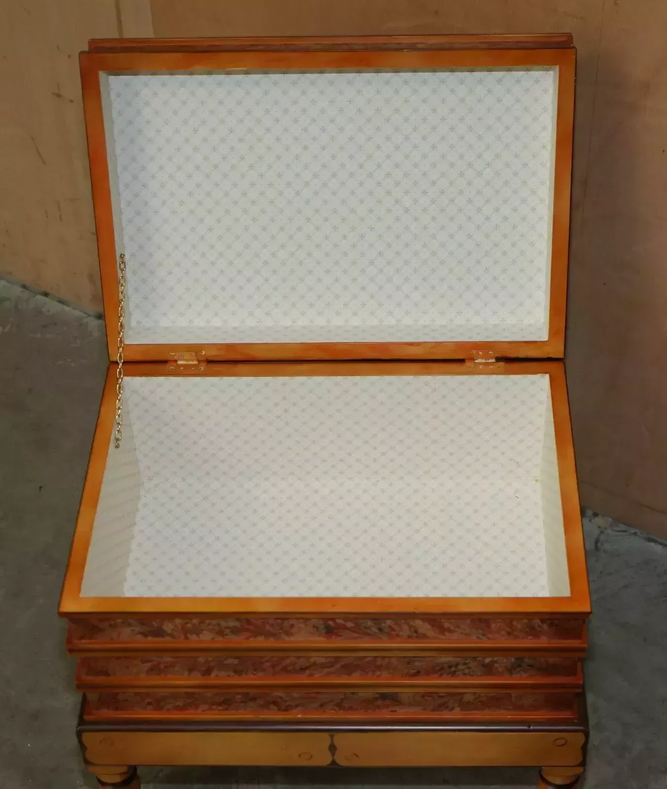 photo vintage Pair Of Faux Book Topped Side End Lamp Wine Tables With Hidden Internal Storage
