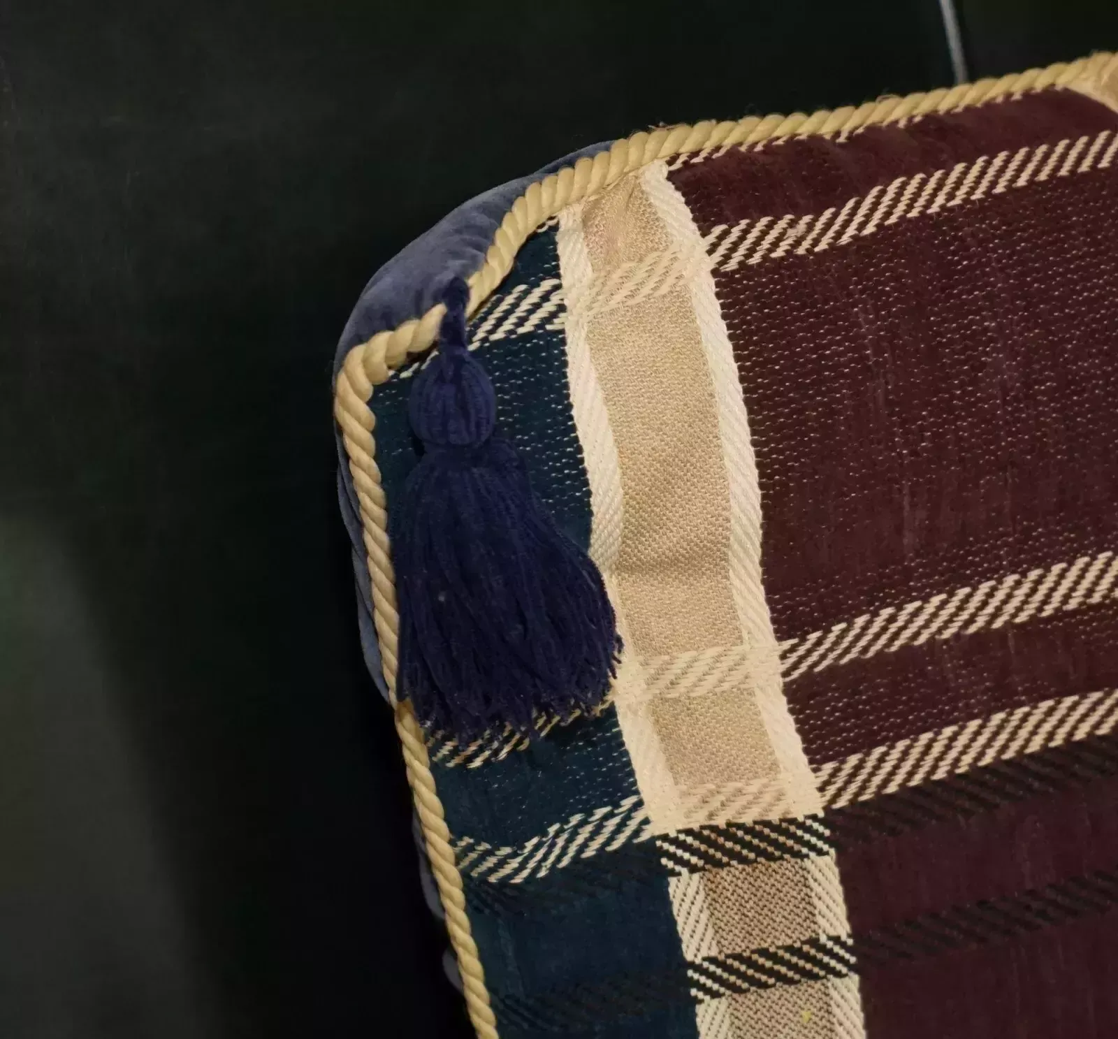 Pair Of Large 55cm Tartan Blue Velvet With Tassels Sofa Armchair Cushion Pillows photo Textiles