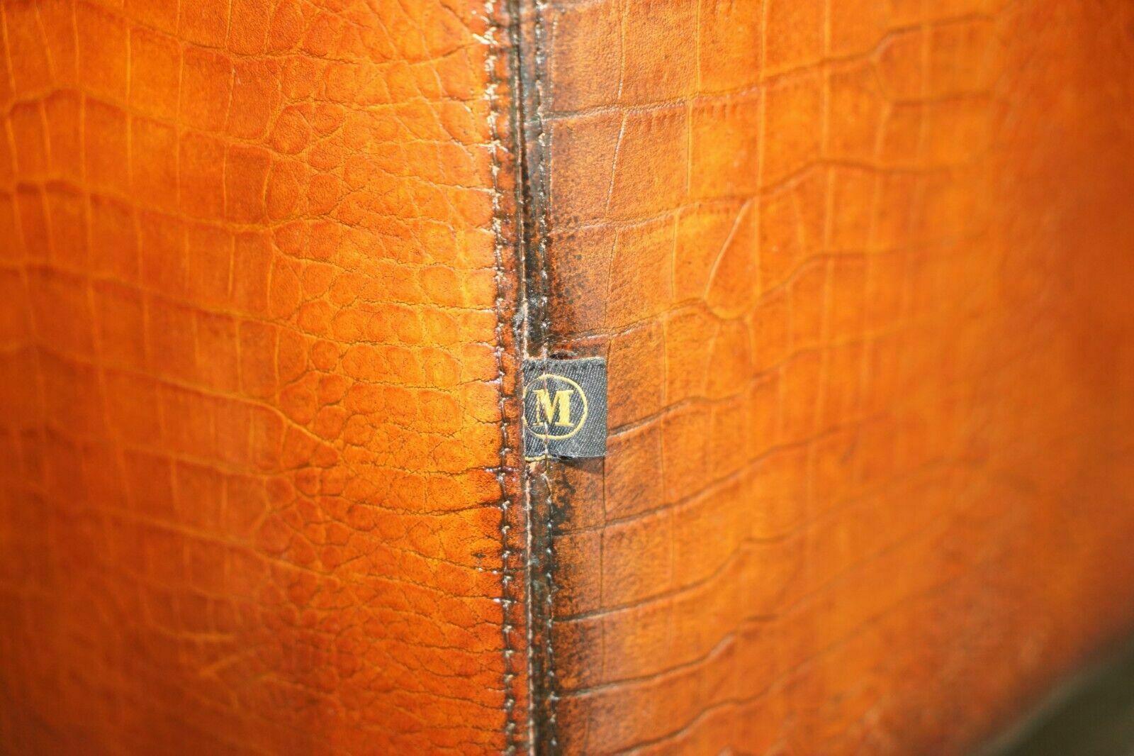 photo vinterior Restored Pair Of Moroso Crocodile Alligator Patina Brown Leather Club Armchairs