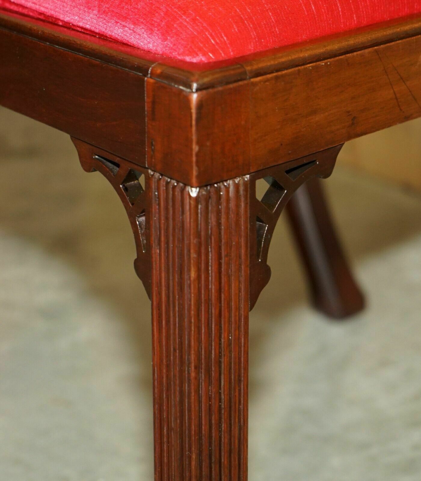 photo vinterior Four Antique Circa 1900 English Thomas Chippendale Gothic Revival Dining Chairs