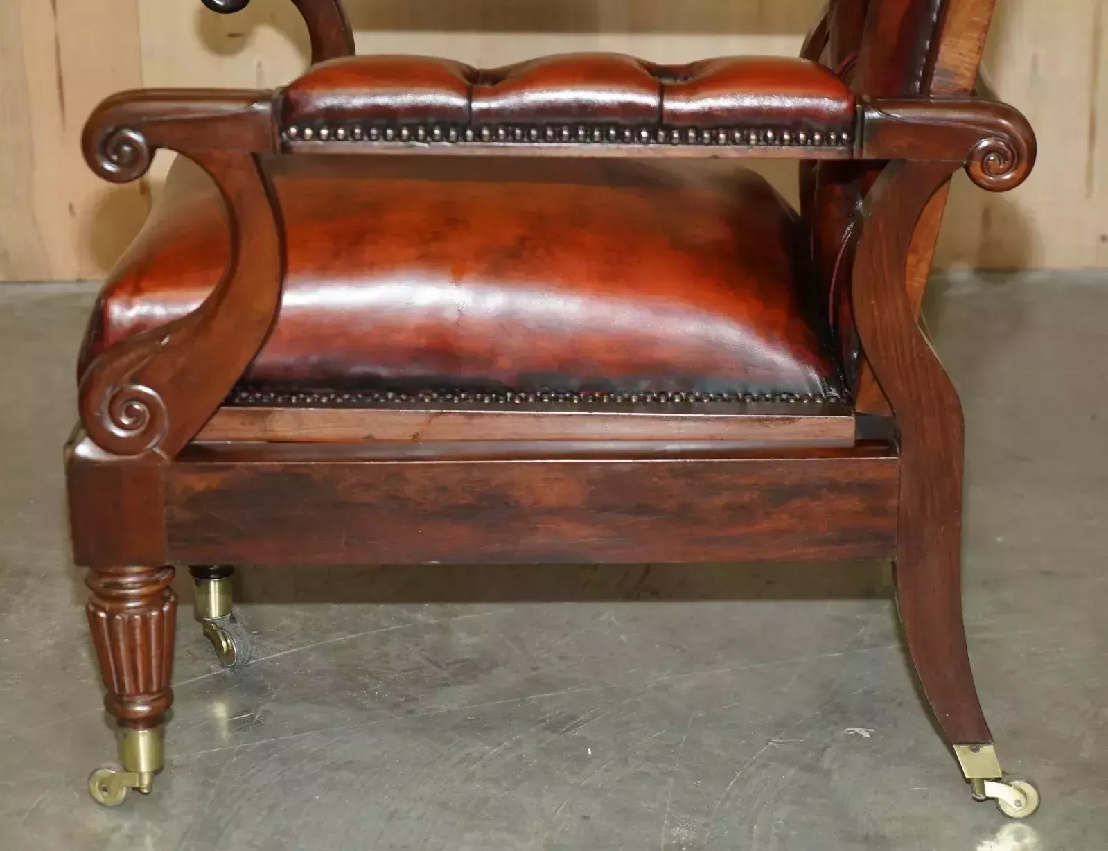 photo vintage Antique William IV Chesterfield Oxblood Leather Reclining Armchair Writing Slope